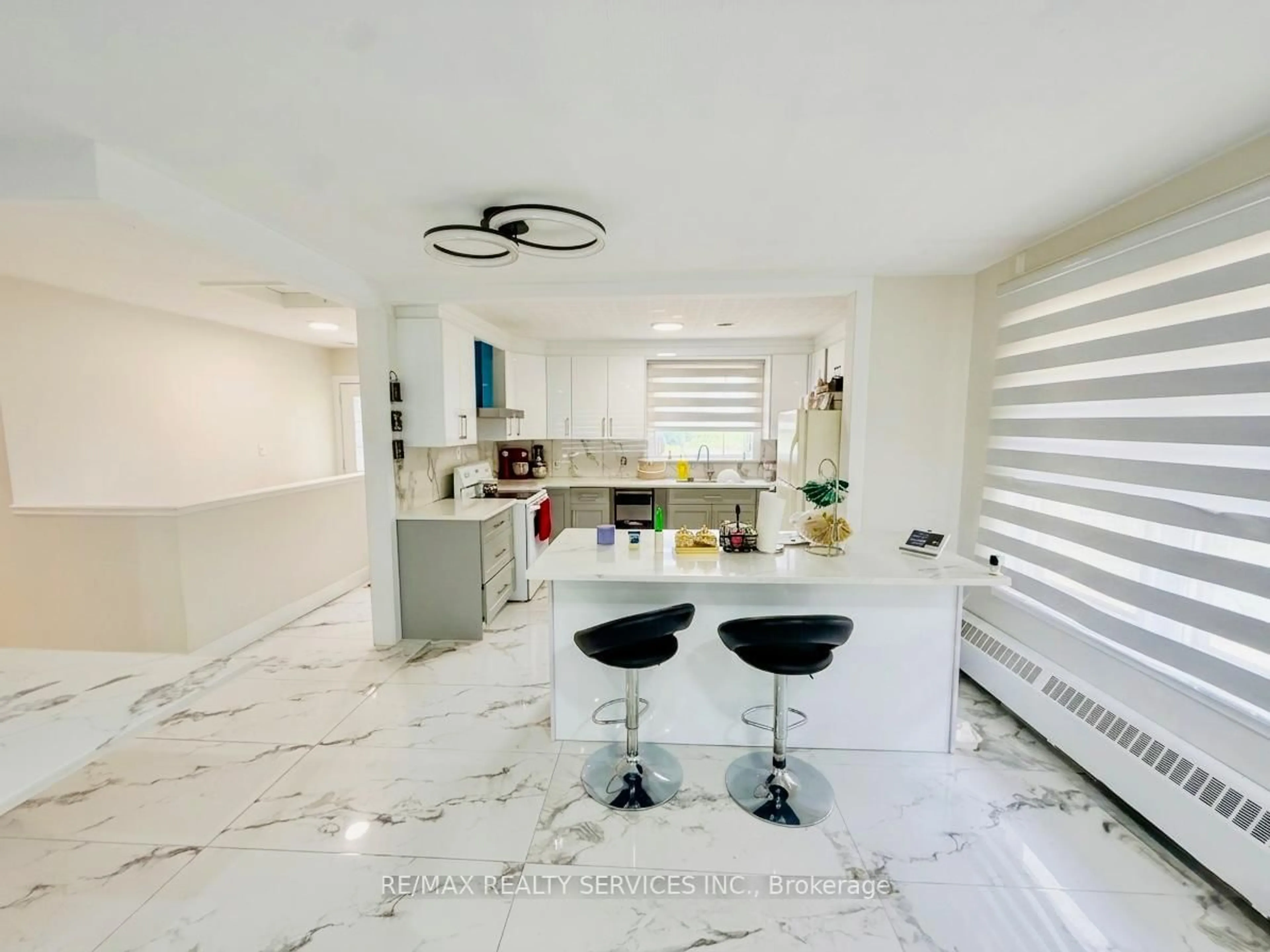 Contemporary kitchen, ceramic/tile floor for 515146 11th Line, Woodstock Ontario N4S 7V7