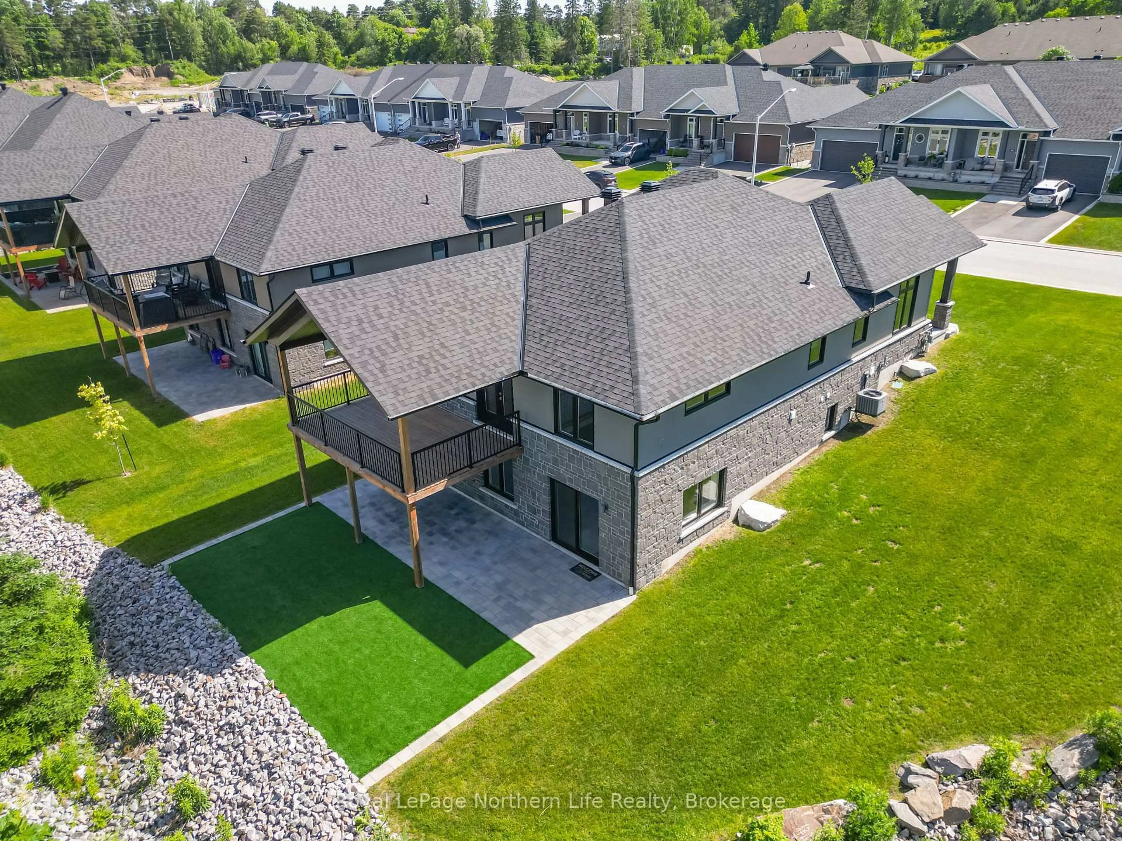A pic from outside/outdoor area/front of a property/back of a property/a pic from drone, mountain view for 9 Silver Maple Lane, North Bay Ontario P1C 0B5