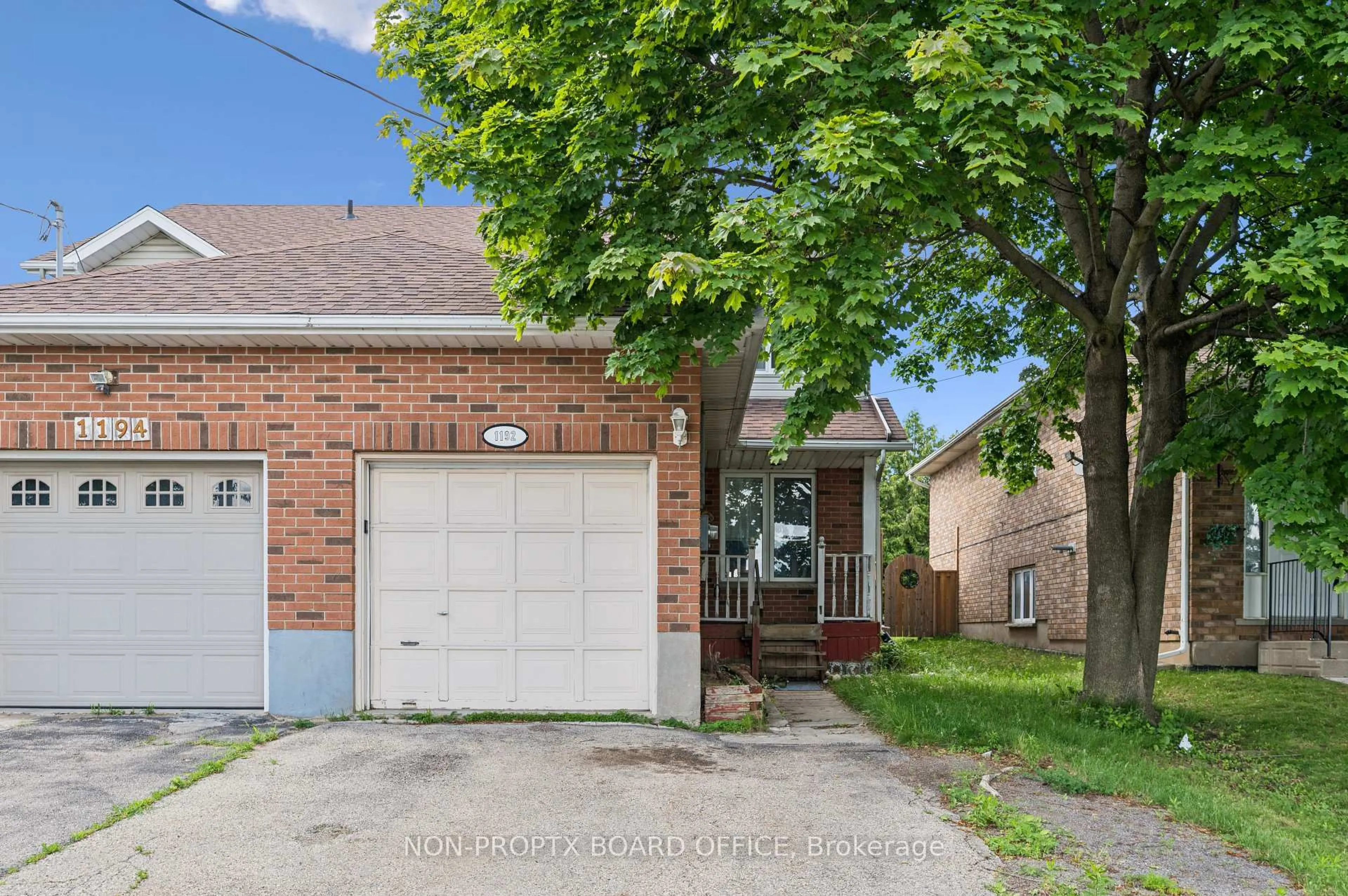 Home with brick exterior material, street for 1192 Ottawa St, Kitchener Ontario N2E 1L8
