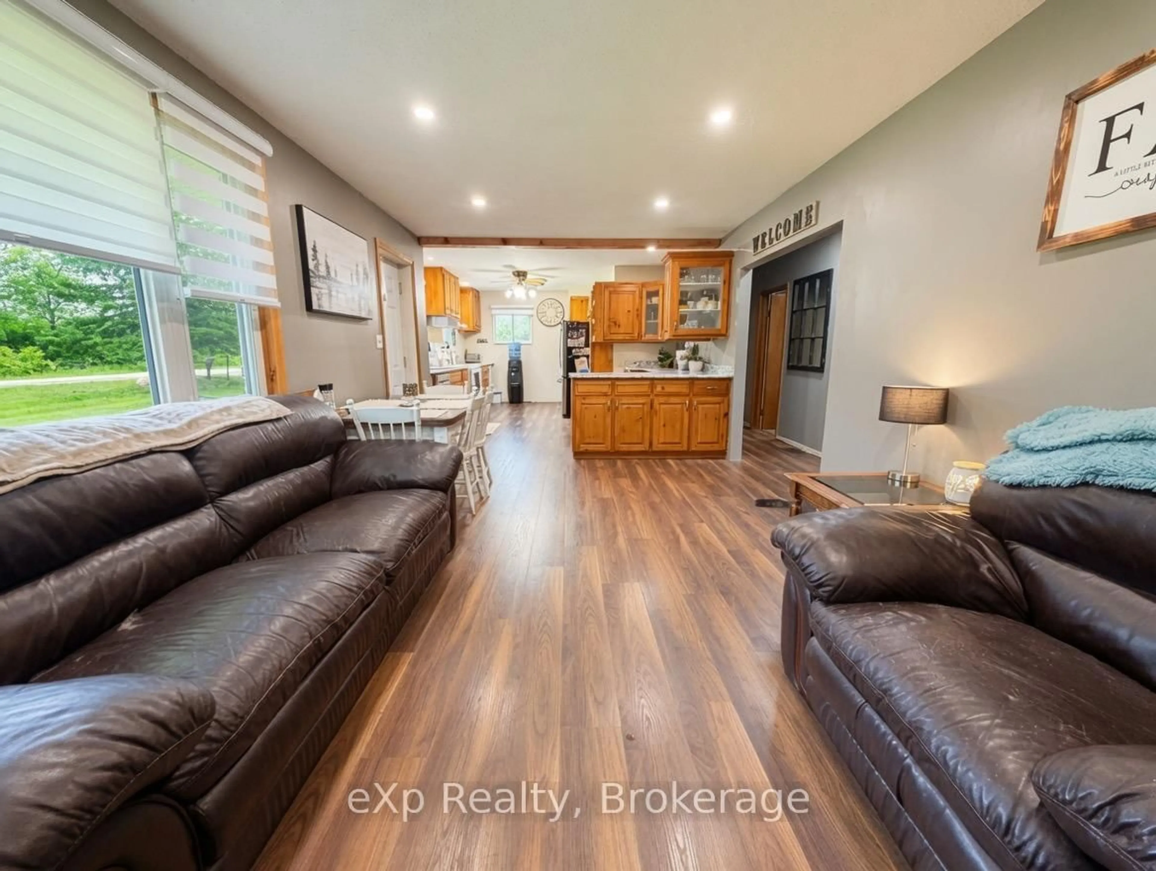 Living room with furniture, unknown for 255351 Concession 1 Rd, Chatsworth Ontario N0H 2V0