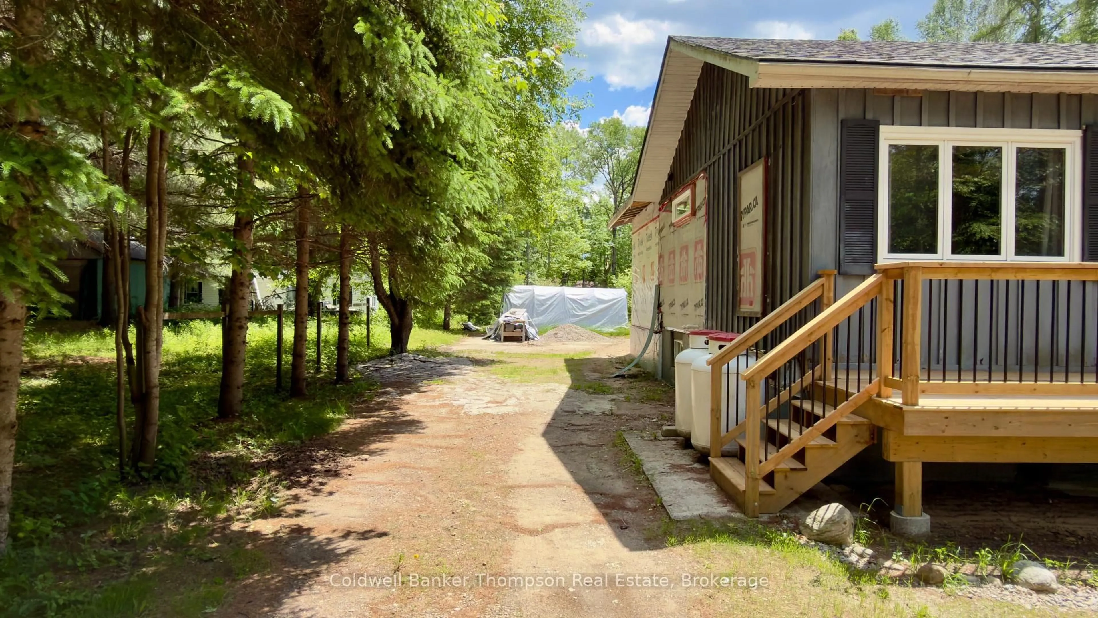 Patio, unknown for 3613 518 Highway, McMurrich/Monteith Ontario P0A 1Y0