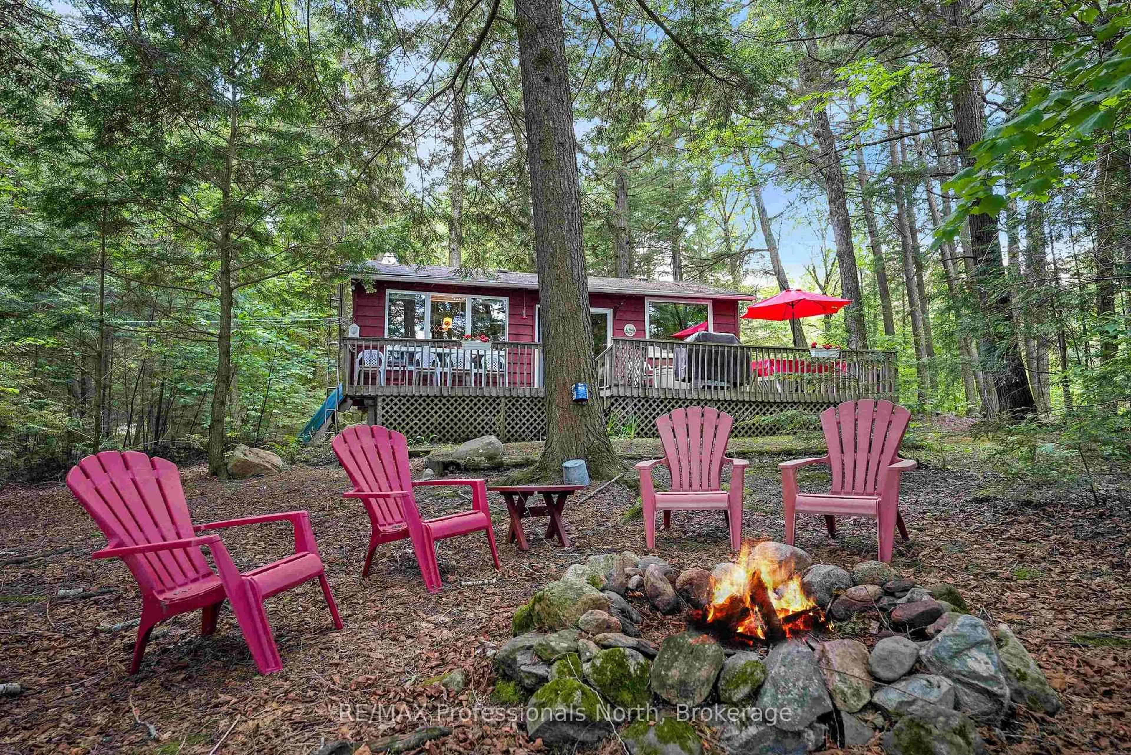 Patio, water/lake/river/ocean view for 1420 Moose Lake Rd, Dysart et al Ontario K0M 1S0