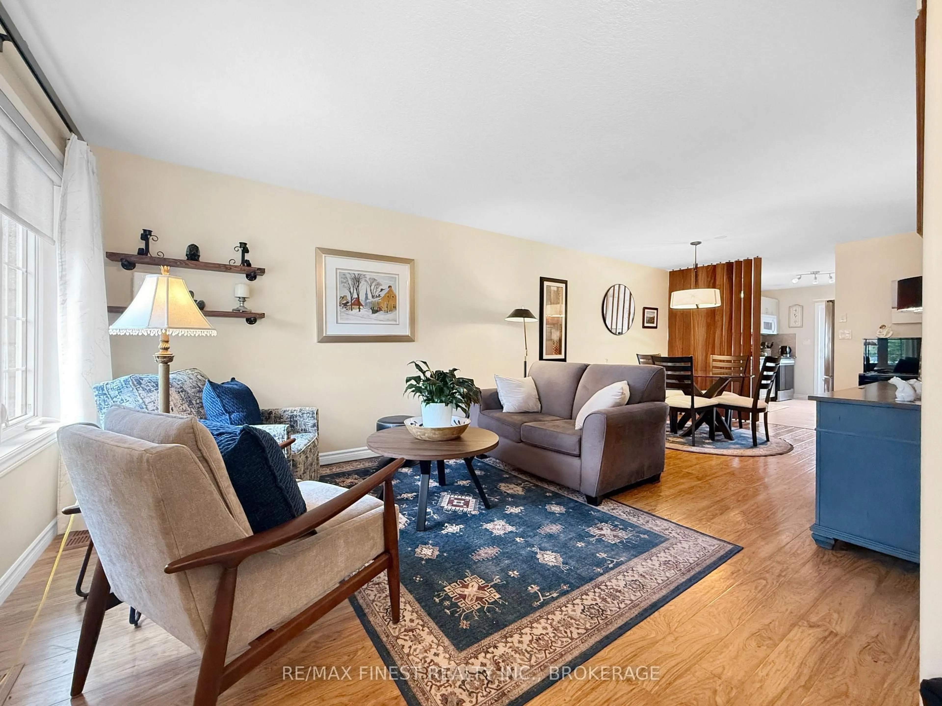 Living room with furniture, unknown for 119 Hogan Cres, Loyalist Ontario K7N 0A6