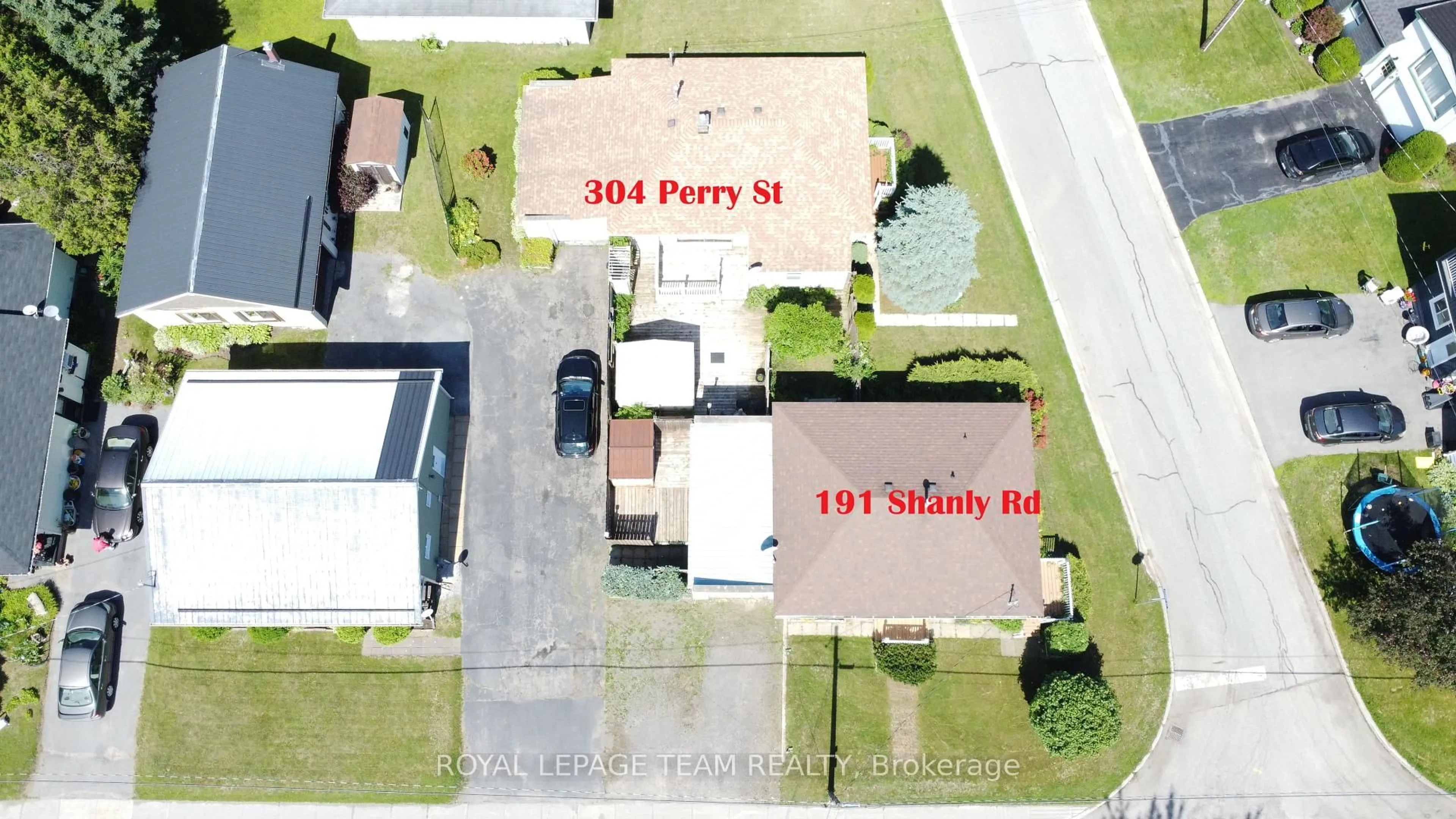 A pic from outside/outdoor area/front of a property/back of a property/a pic from drone, street for 191 Shanly Rd, Edwardsburgh/Cardinal Ontario K0E 1E0