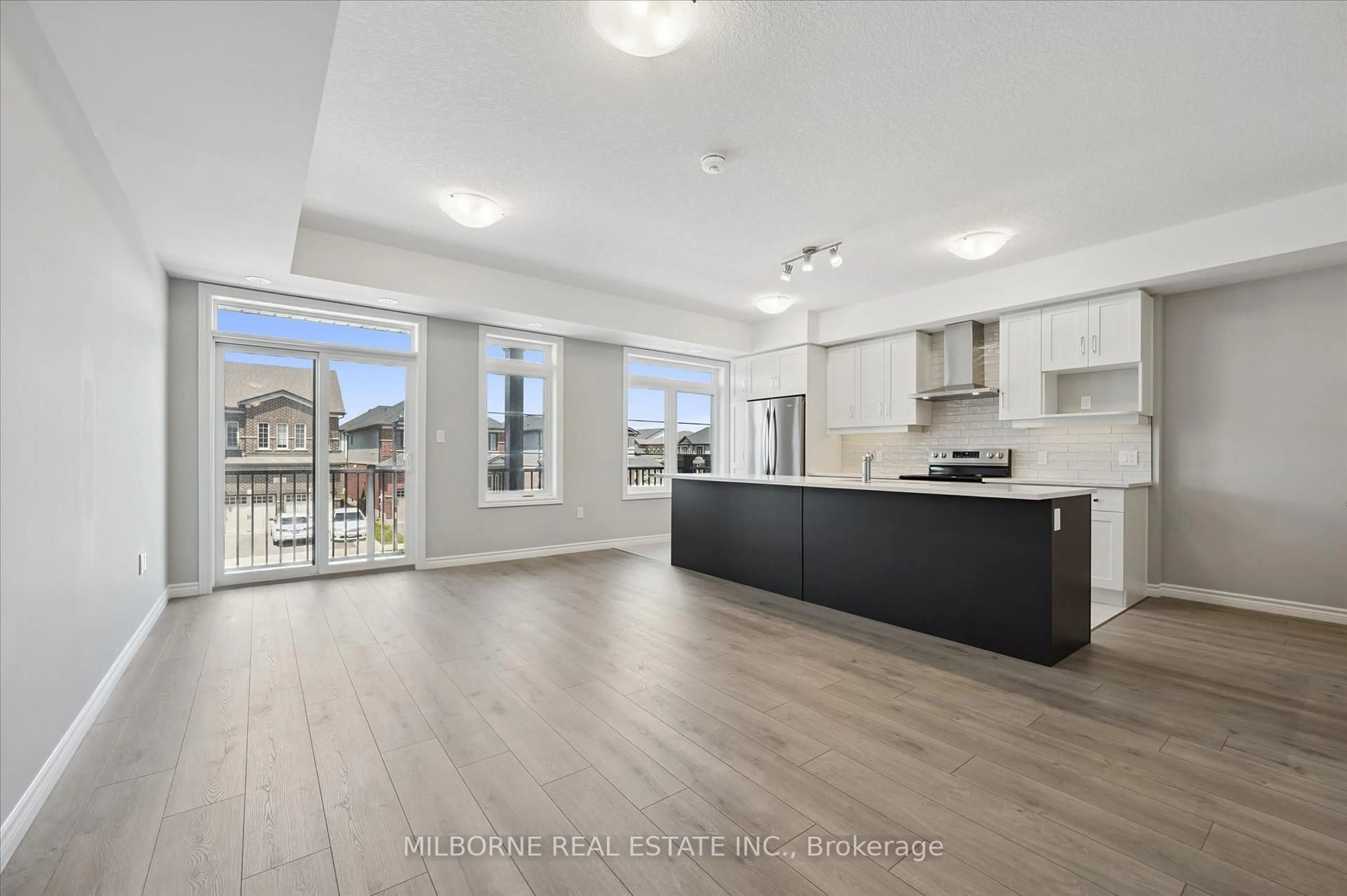 Open concept kitchen, unknown for 38 Arabella Dr, Guelph Ontario N1L 0R9