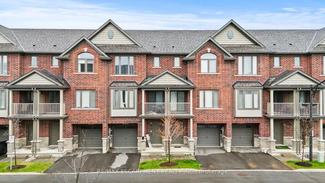 19 PICARDY Dr #4, Hamilton