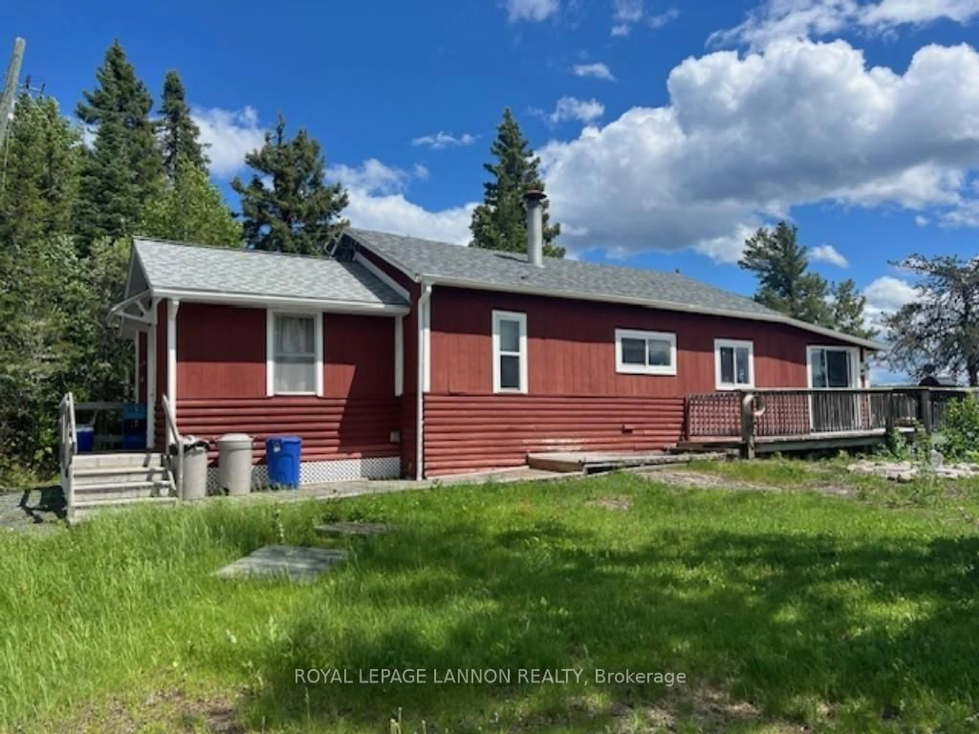 A pic from outside/outdoor area/front of a property/back of a property/a pic from drone, unknown for 691 Drayton Road, Sioux Lookout Ontario P8T 0A7