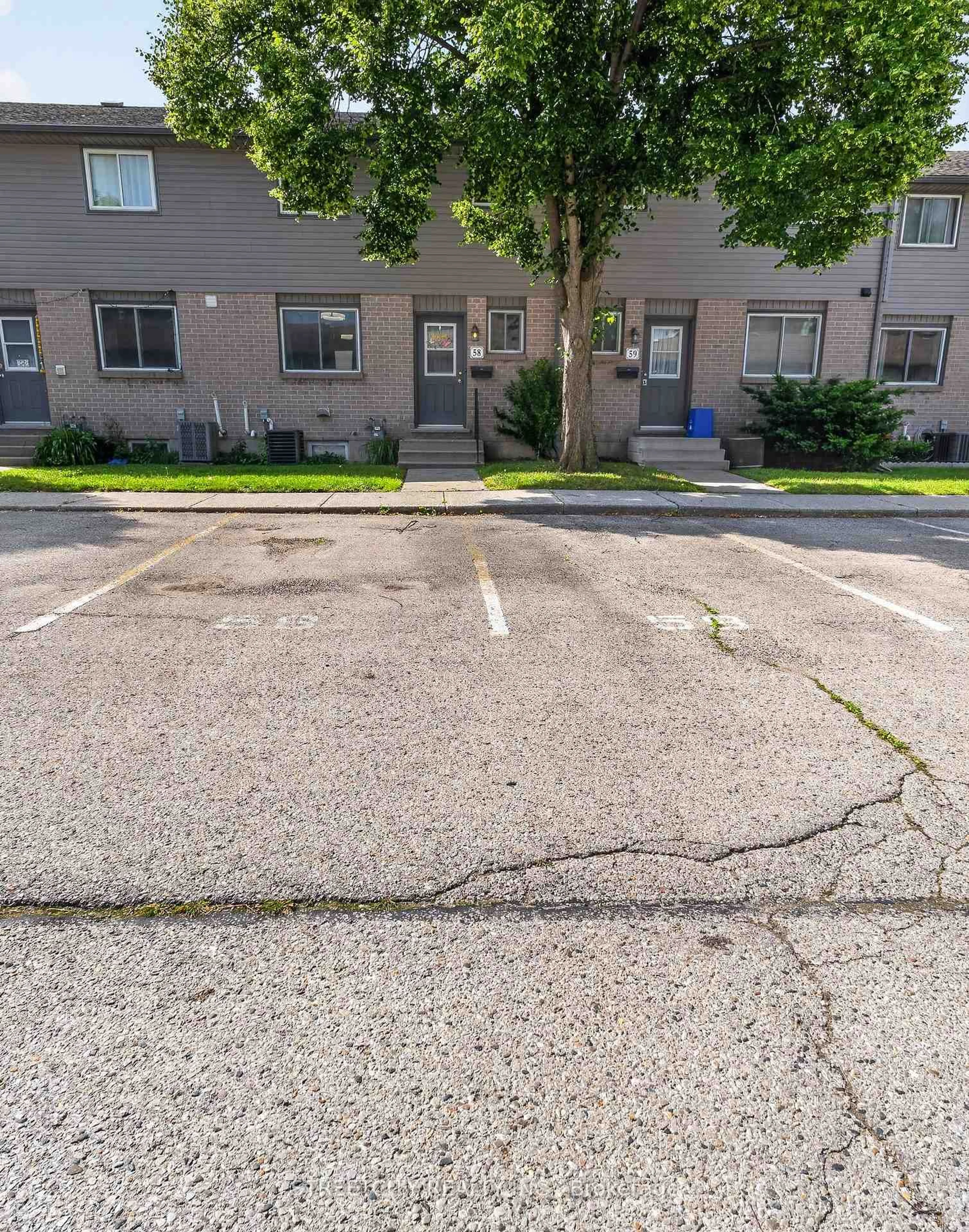 Parking for 490 Third St #58, London East Ontario N5V 4A2