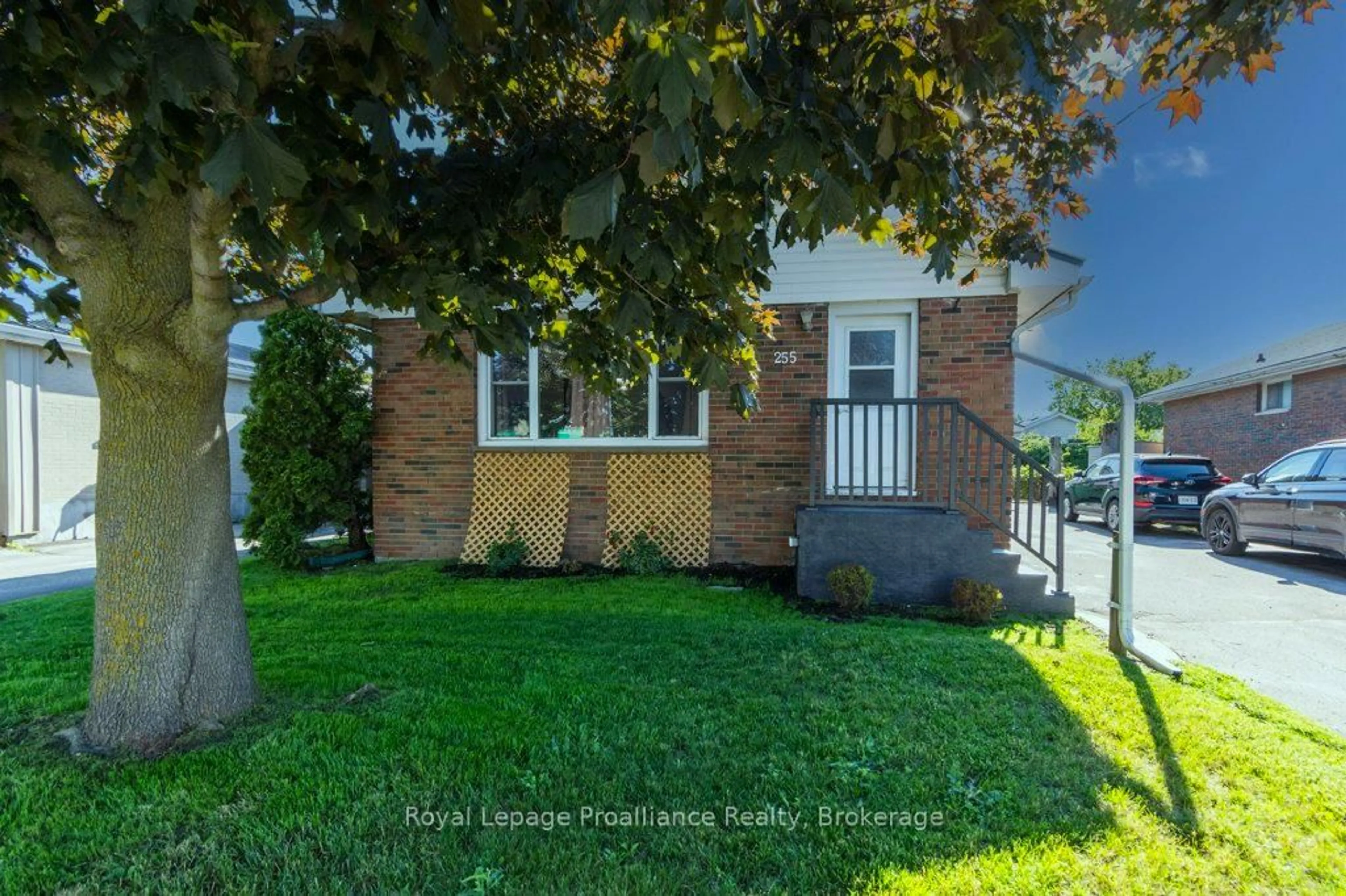 Unknown for 255 West St, Quinte West Ontario K8V 2N2