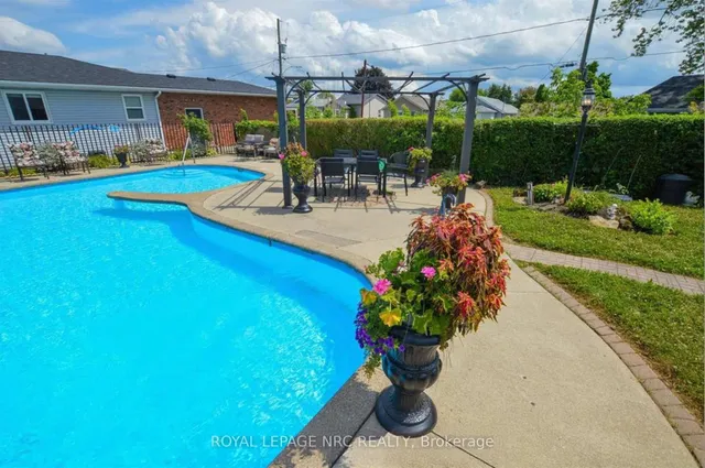 68 Pine St, Thorold 2