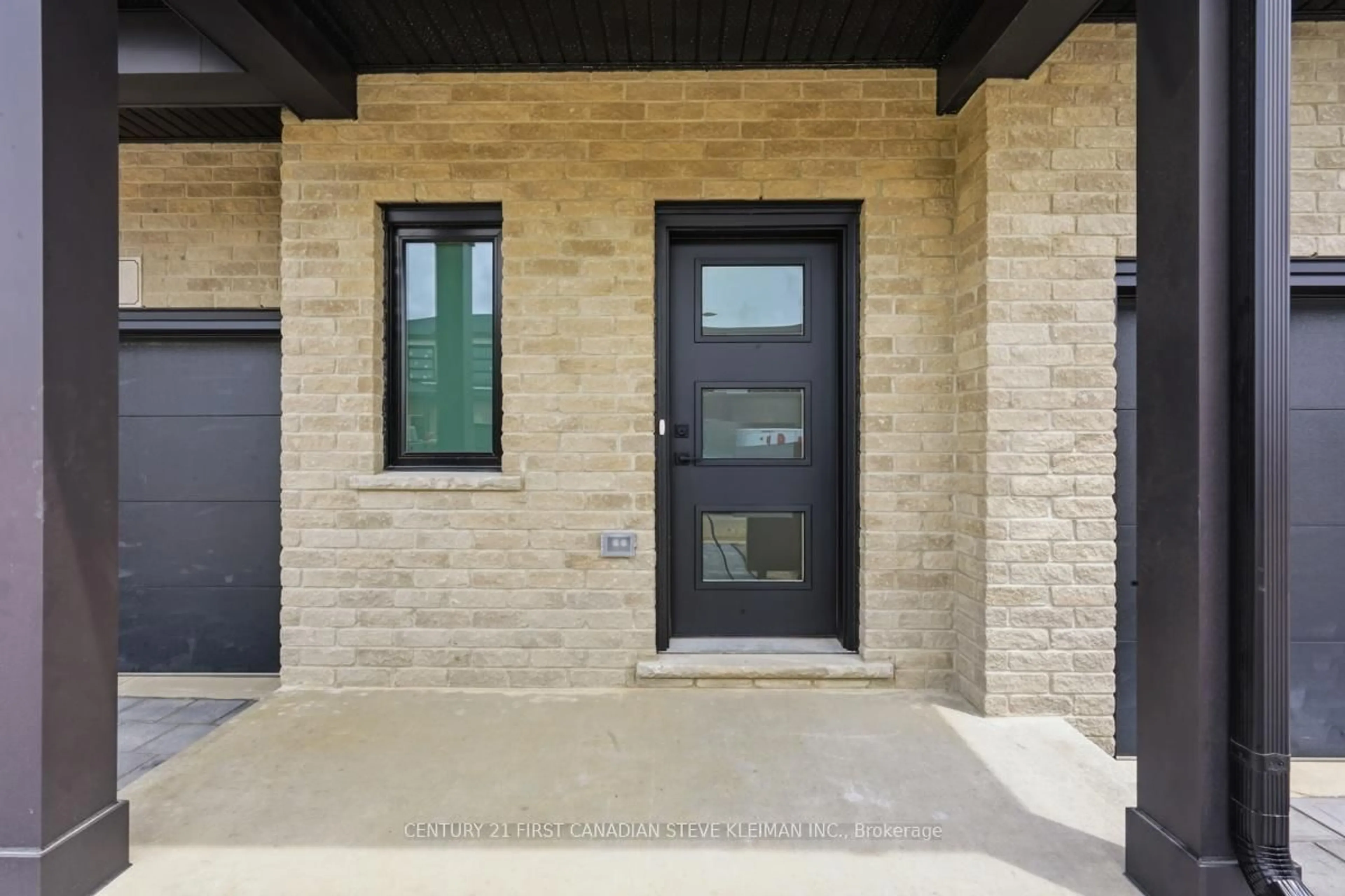 Unknown for 2840 Buroak Dr #102, London North Ontario N6H 0L8