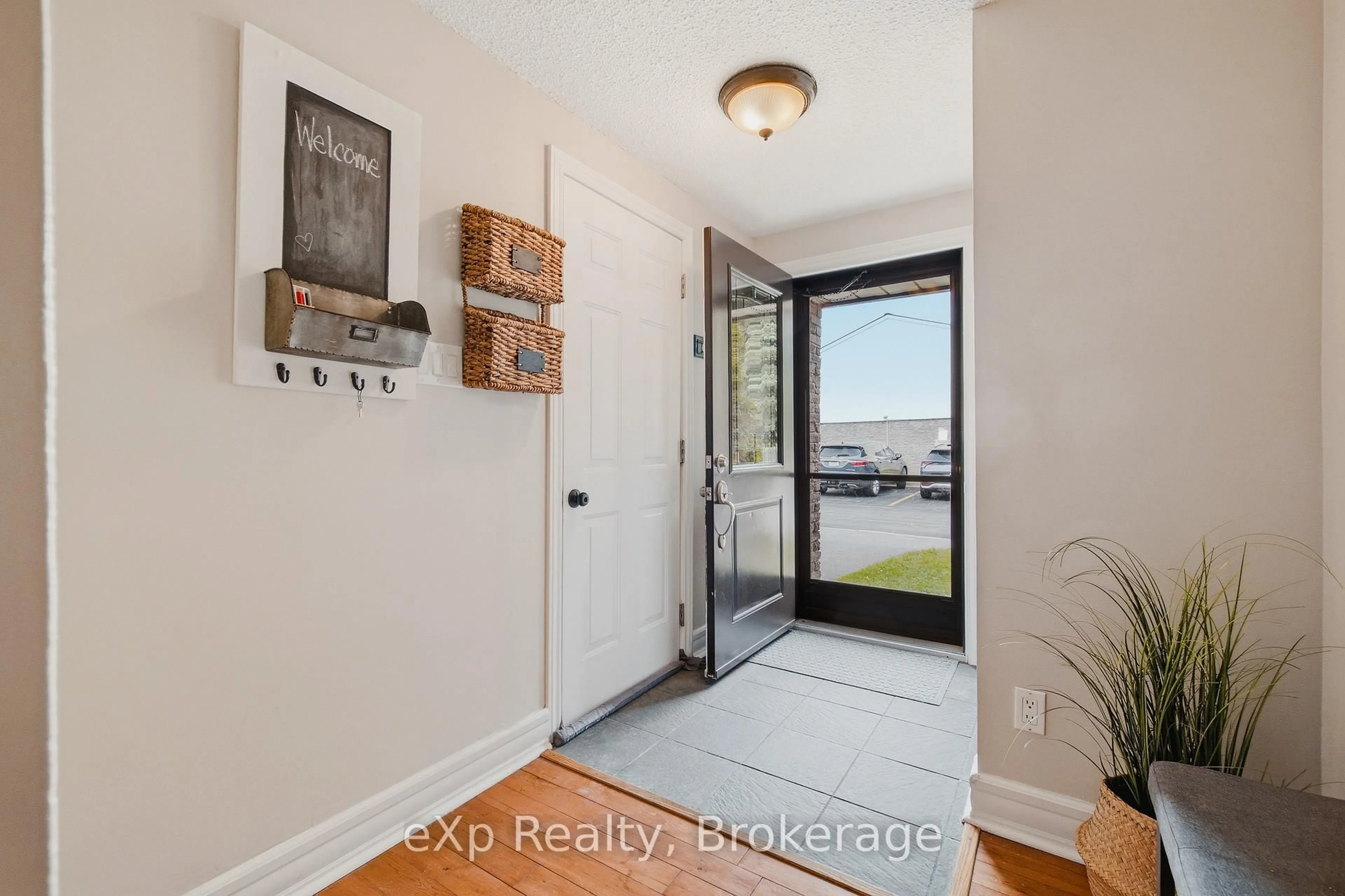 Indoor entryway for 2 Worton Ave #4, Guelph Ontario N1H 7C5
