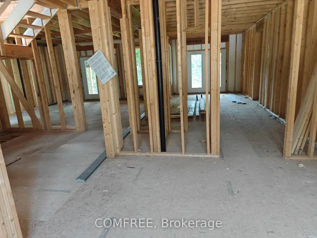 268 Tunis St, Ingersoll 3