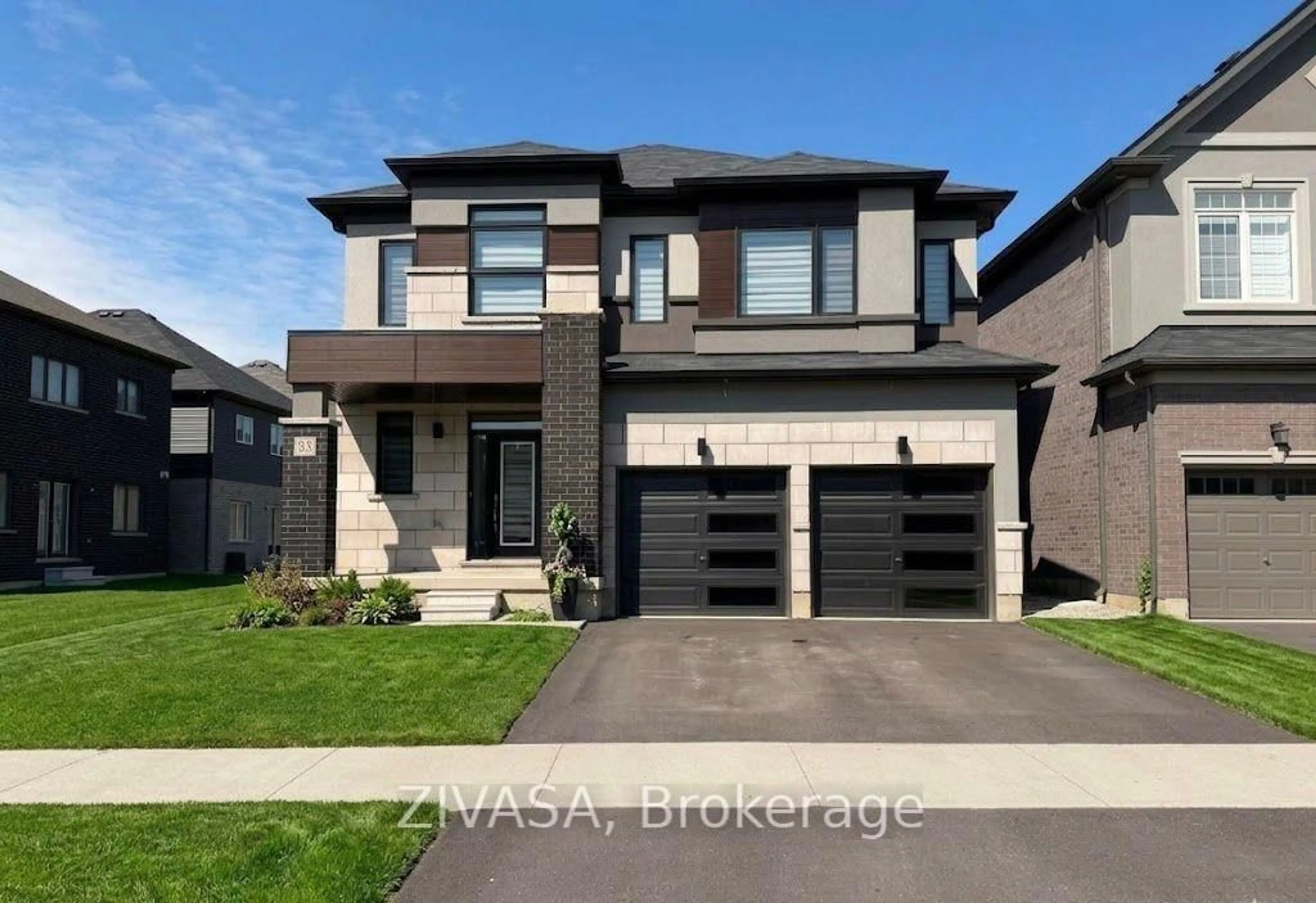 Home with brick exterior material, street for 33 Ingalls Ave, Brantford Ontario N3V 0B7