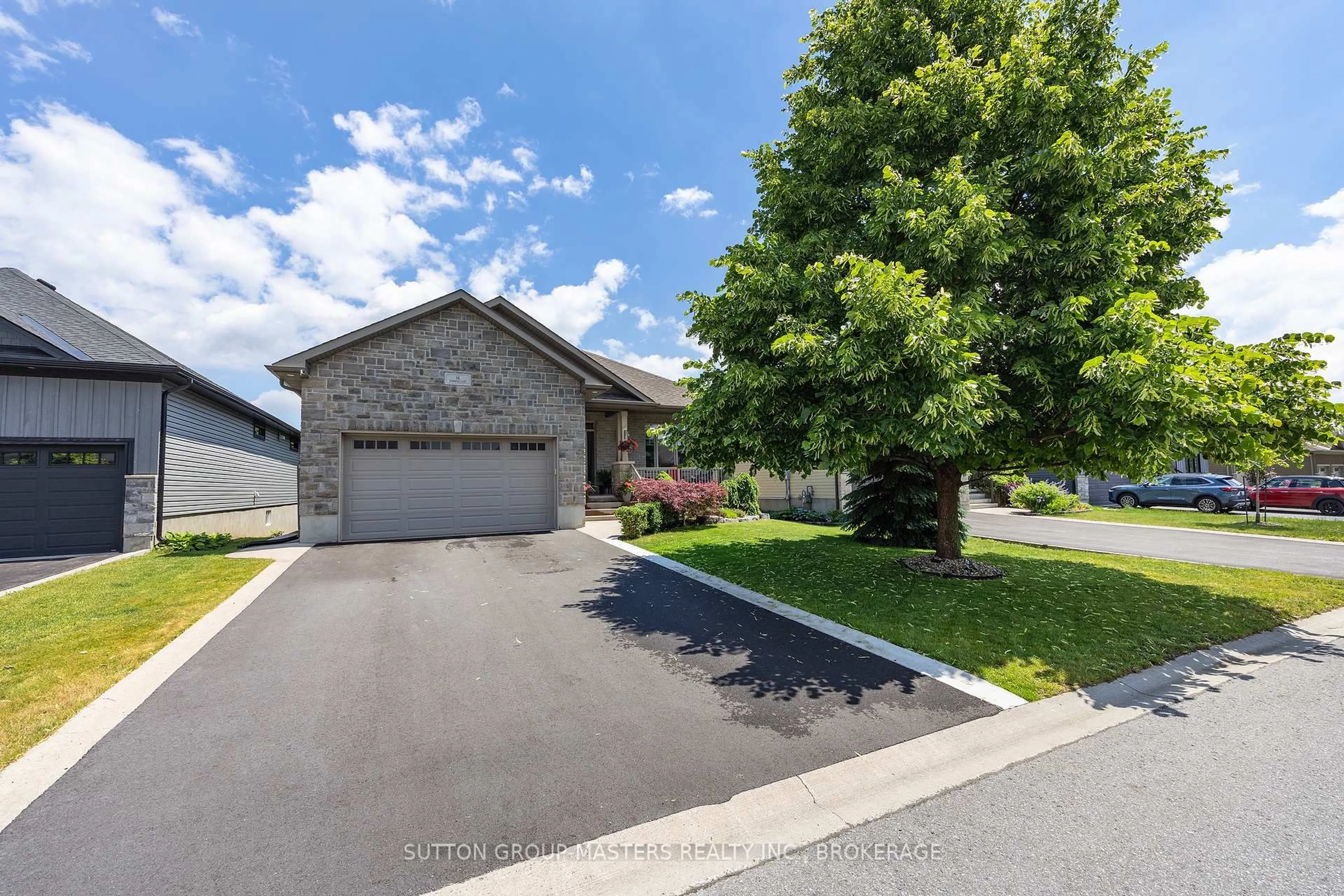 A pic from outside/outdoor area/front of a property/back of a property/a pic from drone, street for 16 Admirals Crt, Bath Ontario K0H 1G0