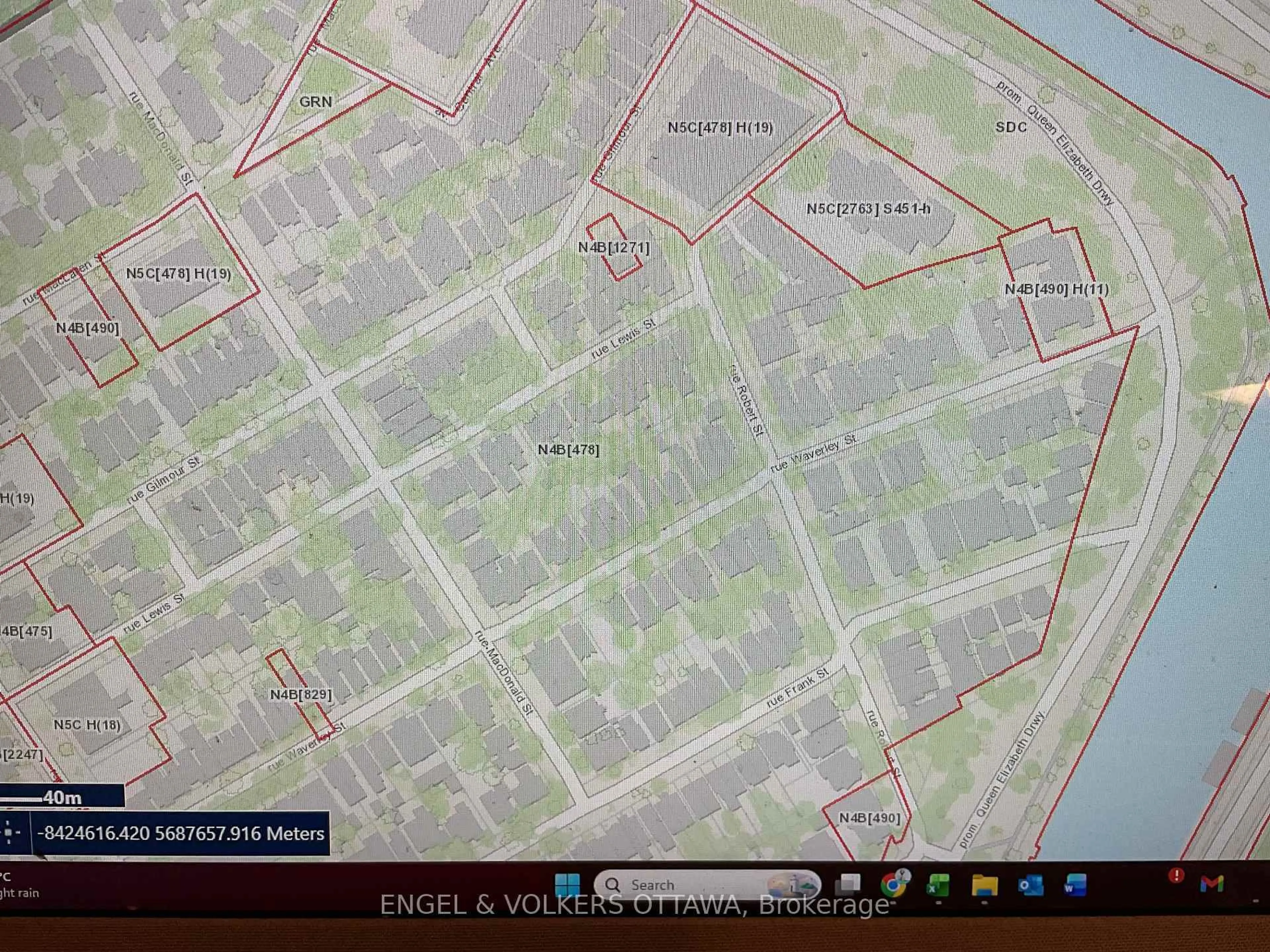 Picture of a map for 85 Waverley St, Ottawa Ontario K2P 0V1