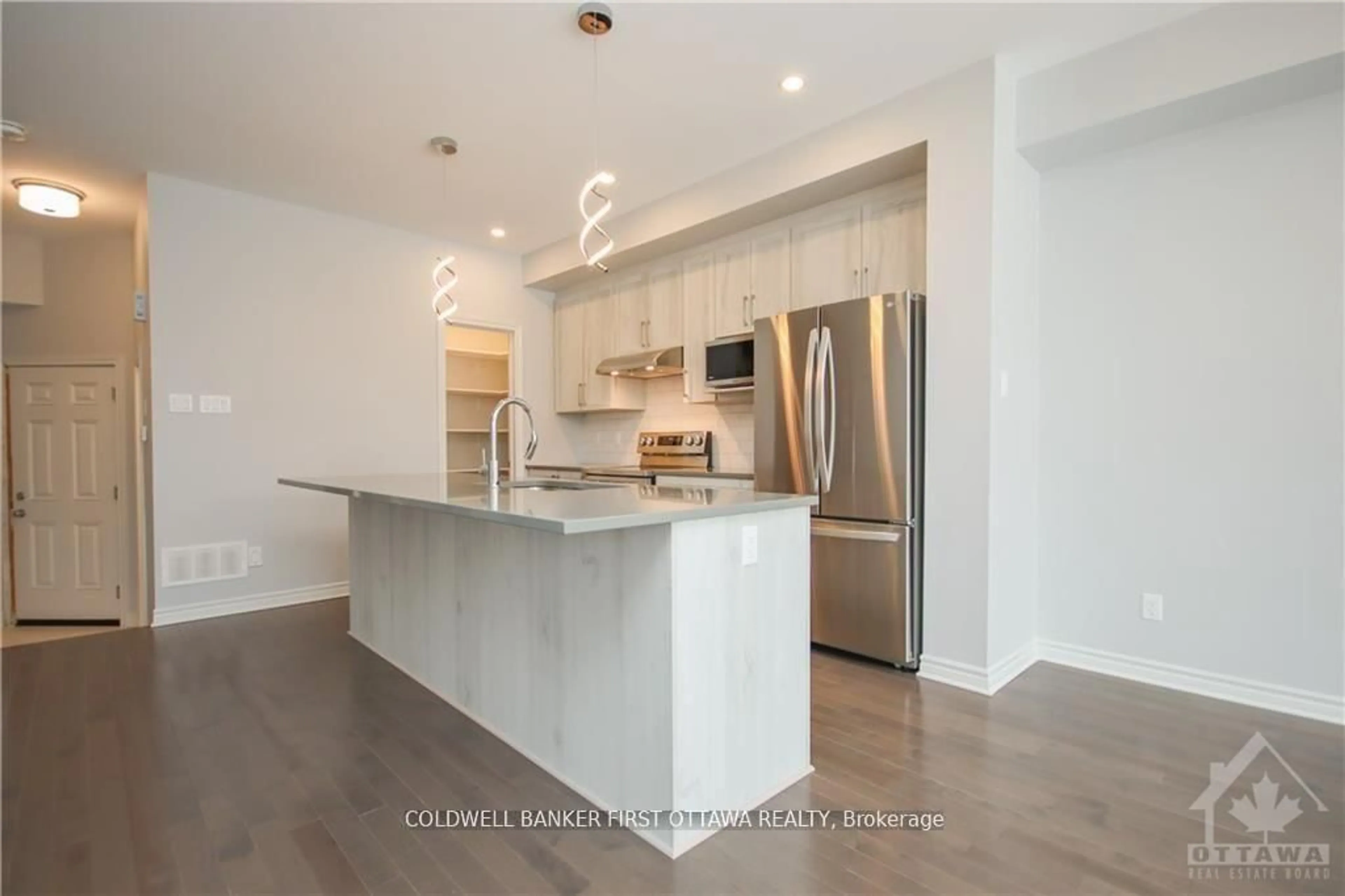 Open concept kitchen, unknown for 144 ANGELONIA Cres, Ottawa Ontario K1T 0Y5