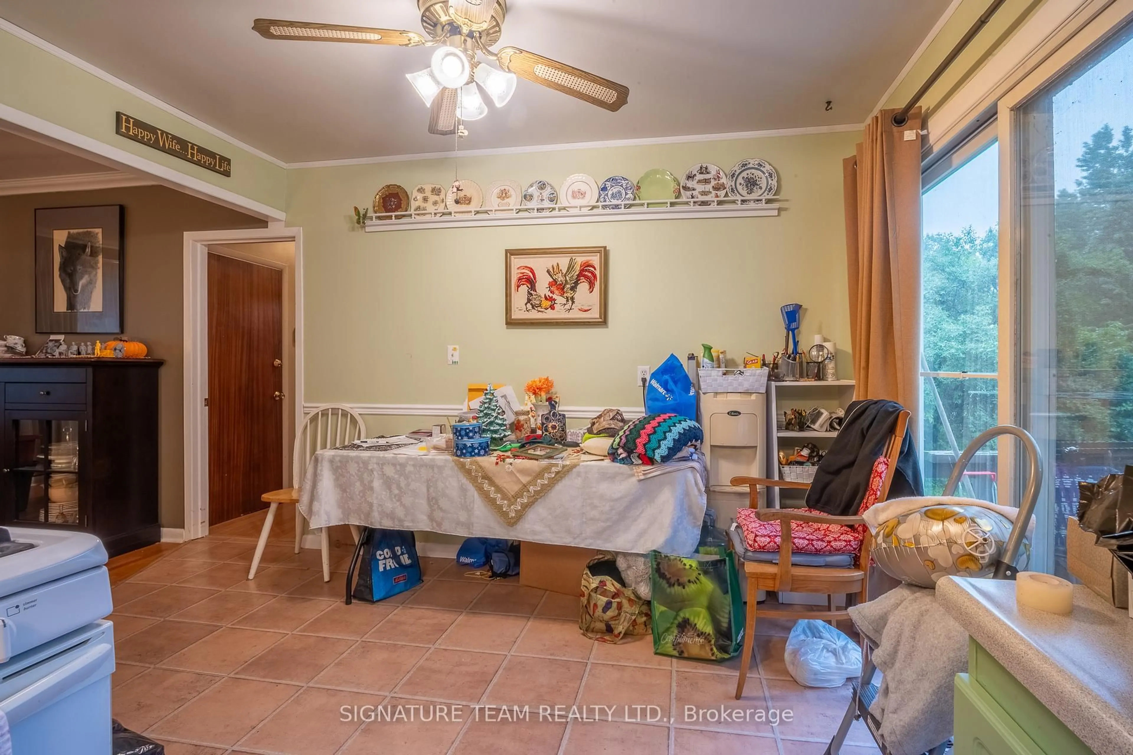 Dining room, ceramic/tile floor for 772 McGuire St, Petawawa Ontario K8A 7C5