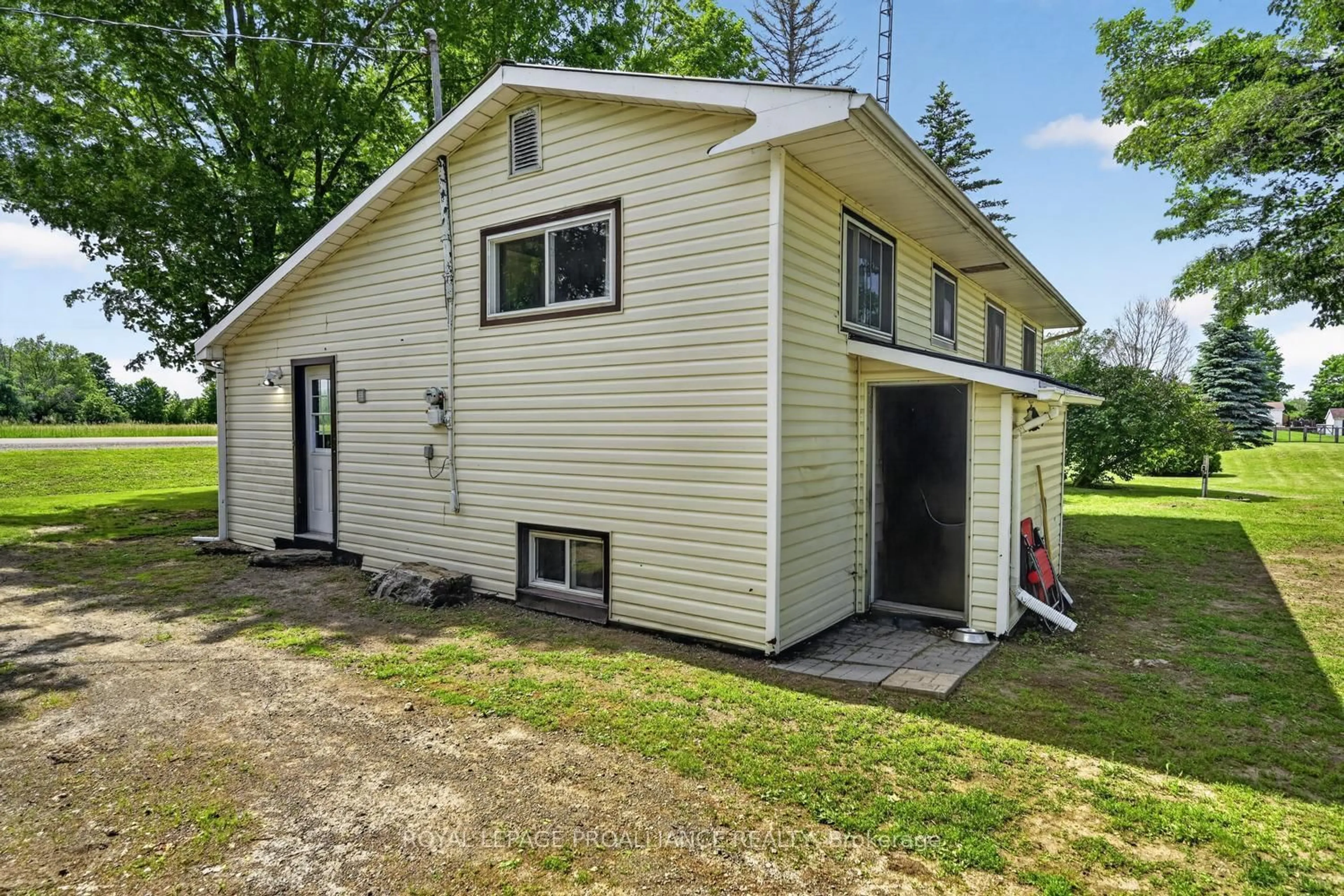 Unknown for 7861 County Rd 6 Rd, Elizabethtown-Kitley Ontario K0G 1R0