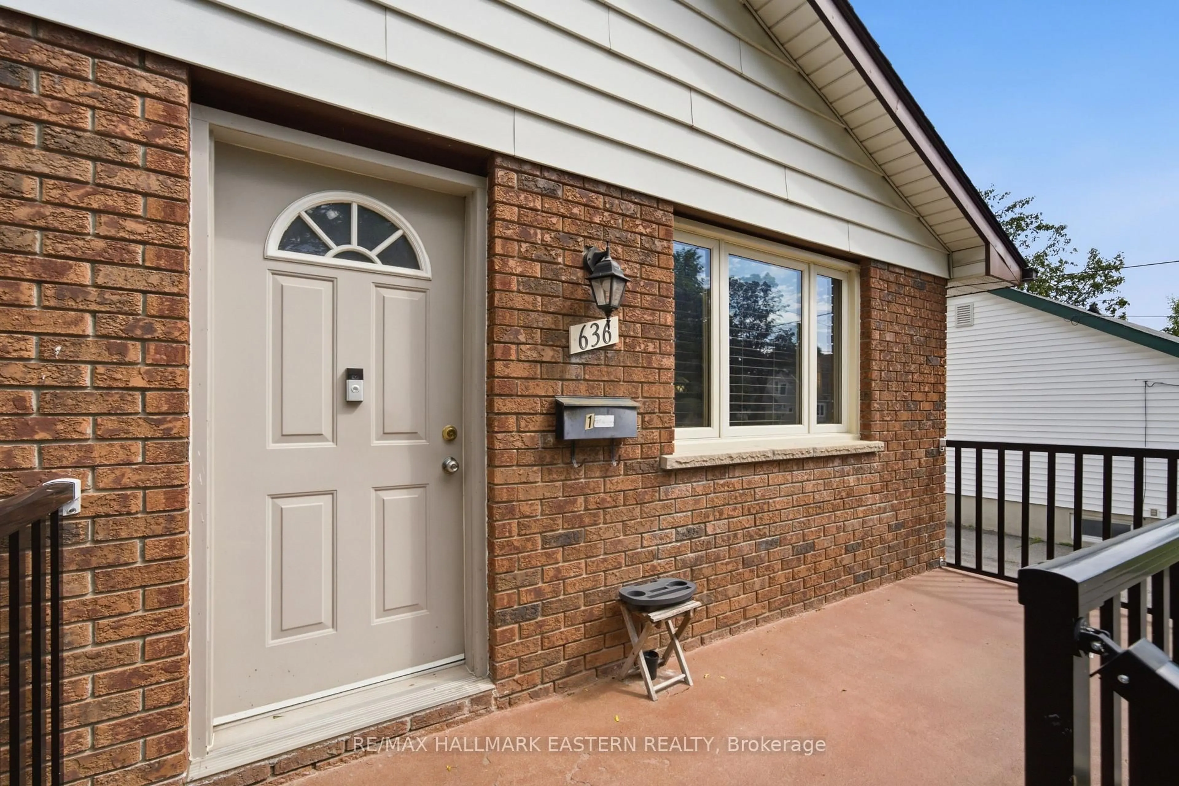 Home with brick exterior material, street for 636 Frank St, Peterborough Ontario K9J 4M9