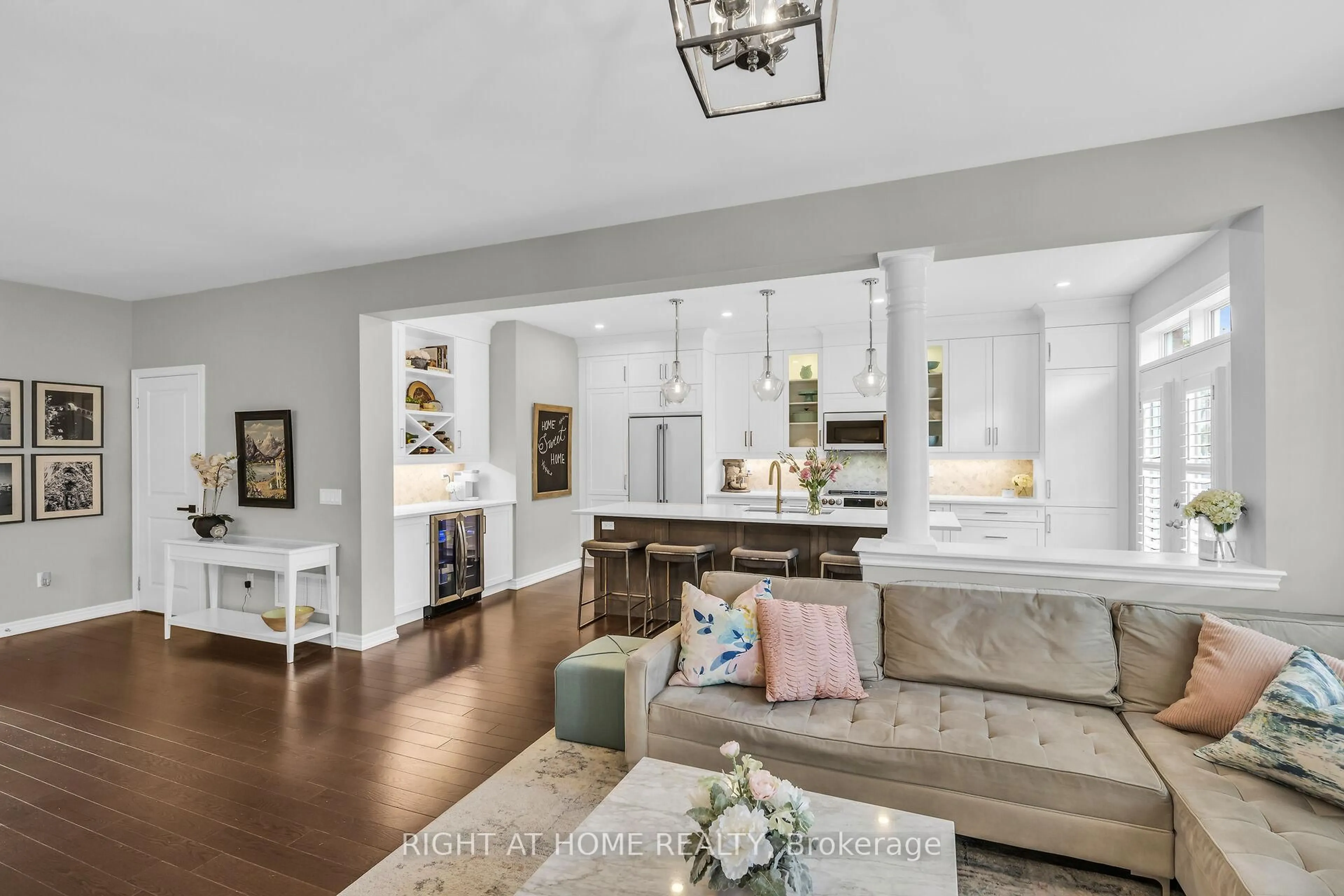Open concept kitchen, unknown for 103 Macbean Cres, Hamilton Ontario L8B 0S4