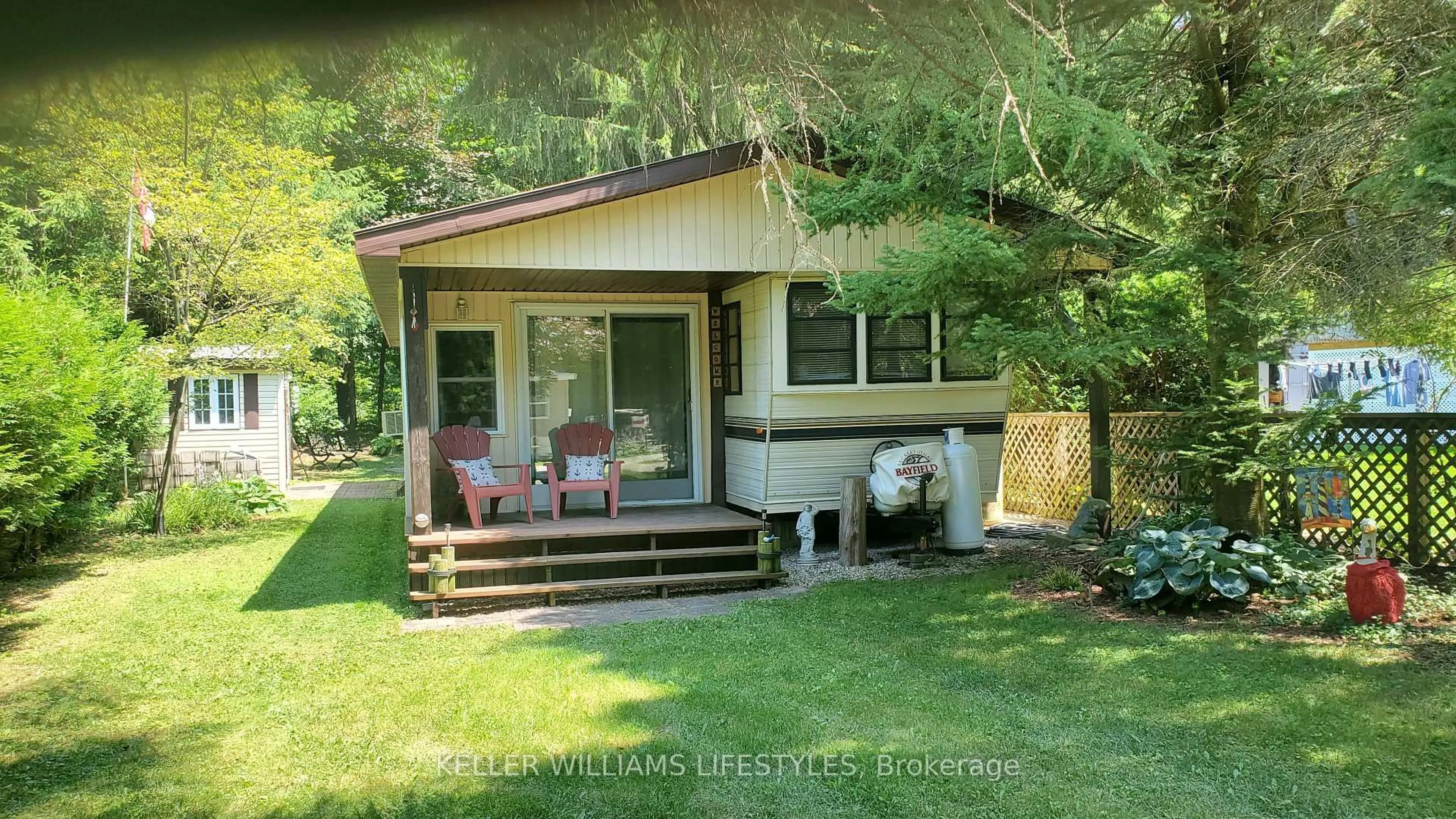 Patio, unknown for 76735 Wildwood Line #425, Bluewater Ontario N0M 1G0