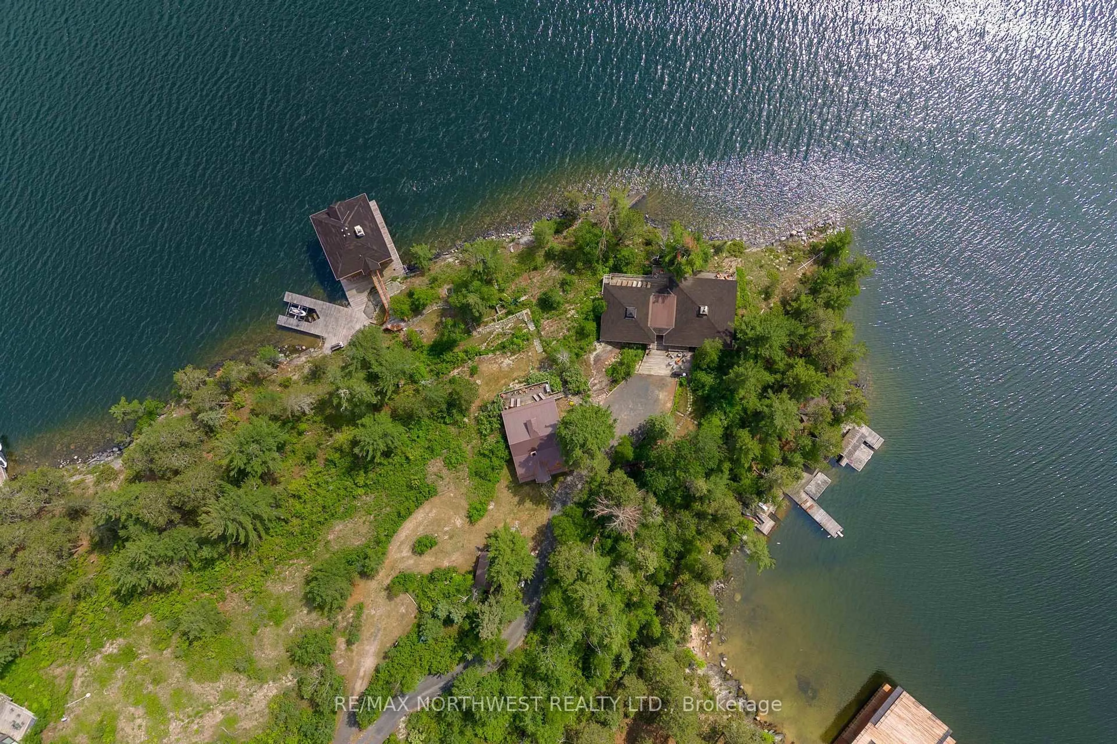 A pic from outside/outdoor area/front of a property/back of a property/a pic from drone, water/lake/river/ocean view for FR 3 259A Inglis Lake Road, Kenora Remote Area Ontario P0X 1C0