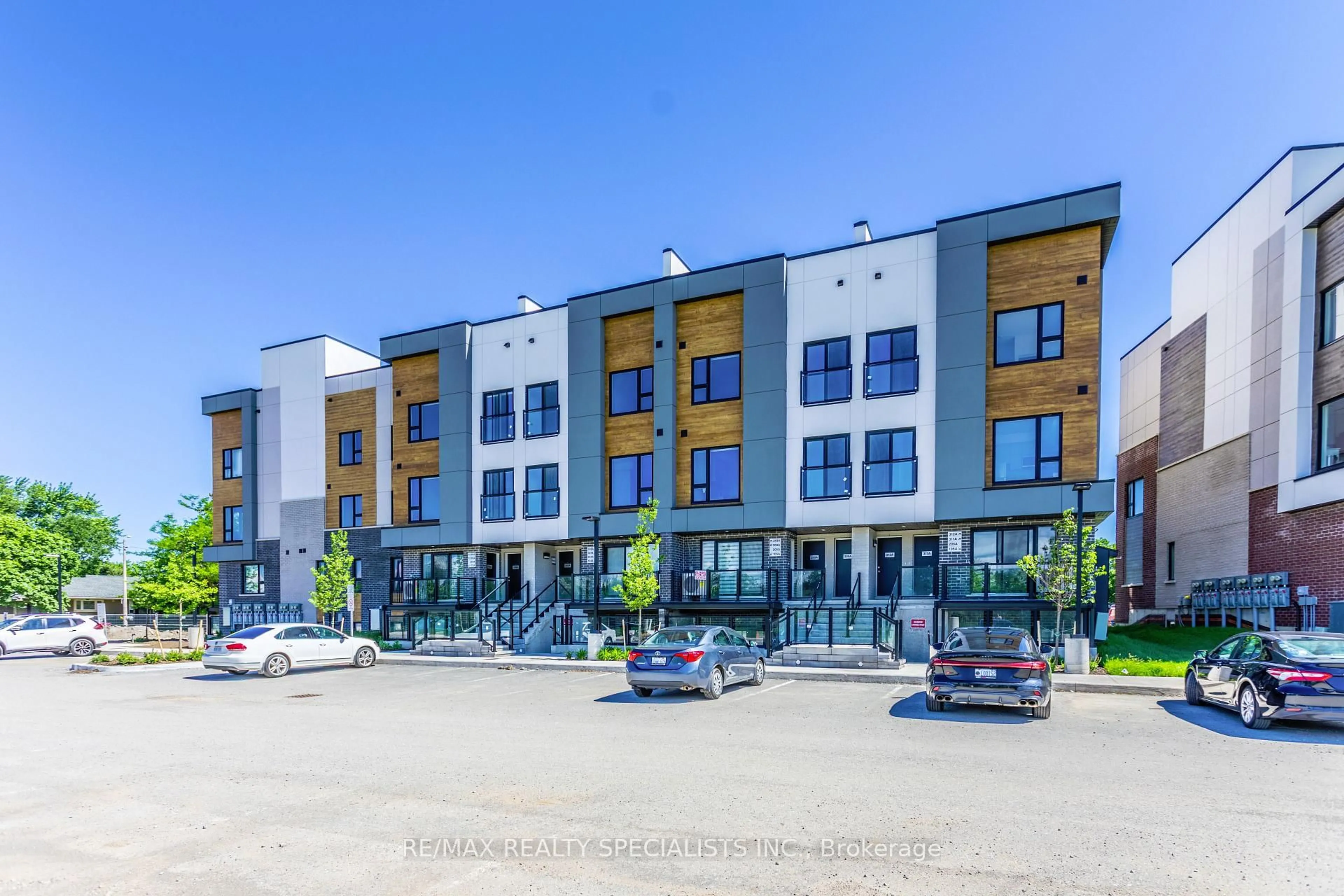 Unknown for 16 MELBOURNE Ave #106A, St. Catharines Ontario L2P 0G5