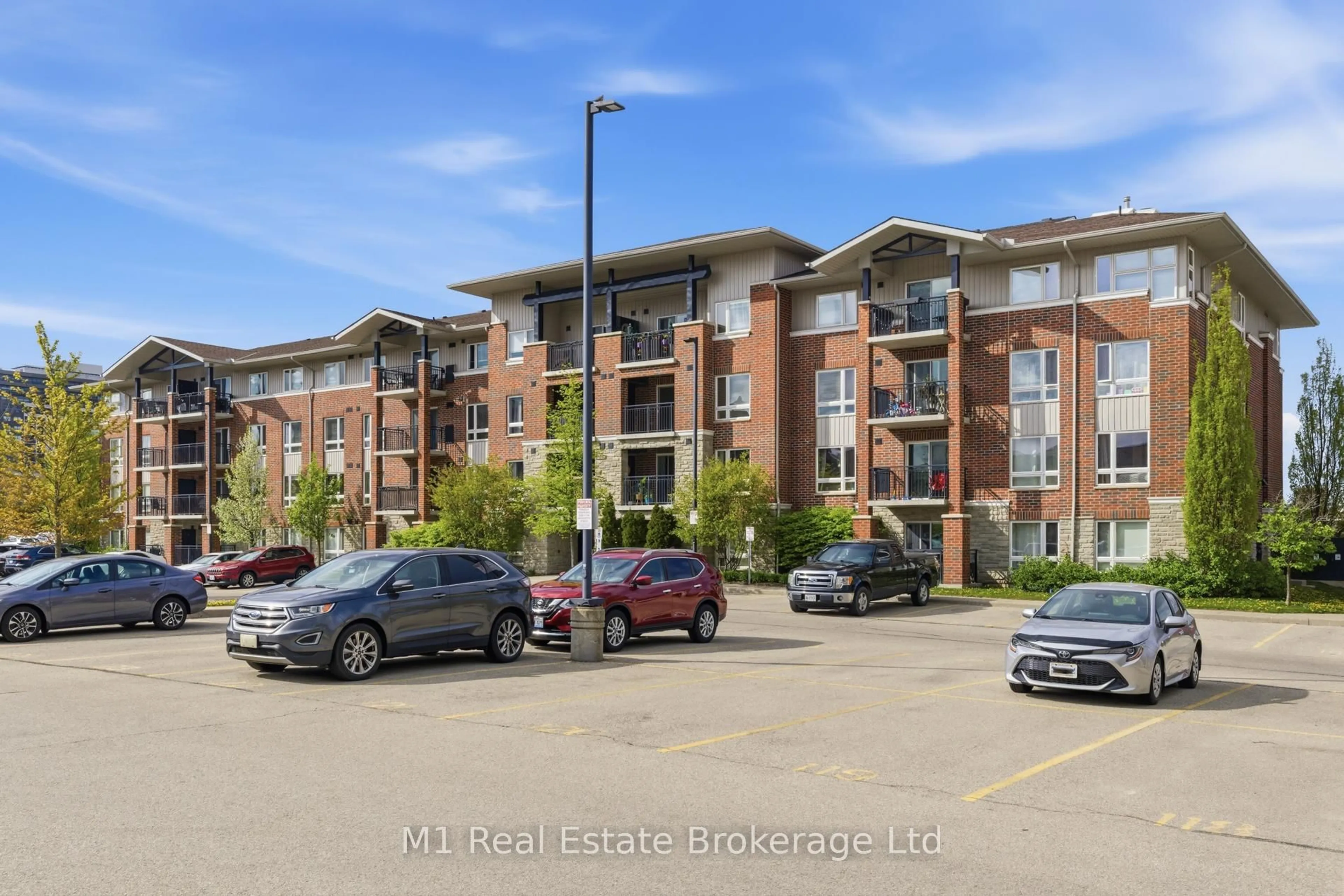 Unknown for 45 Goodwin Dr #311, Guelph Ontario N1L 0E9