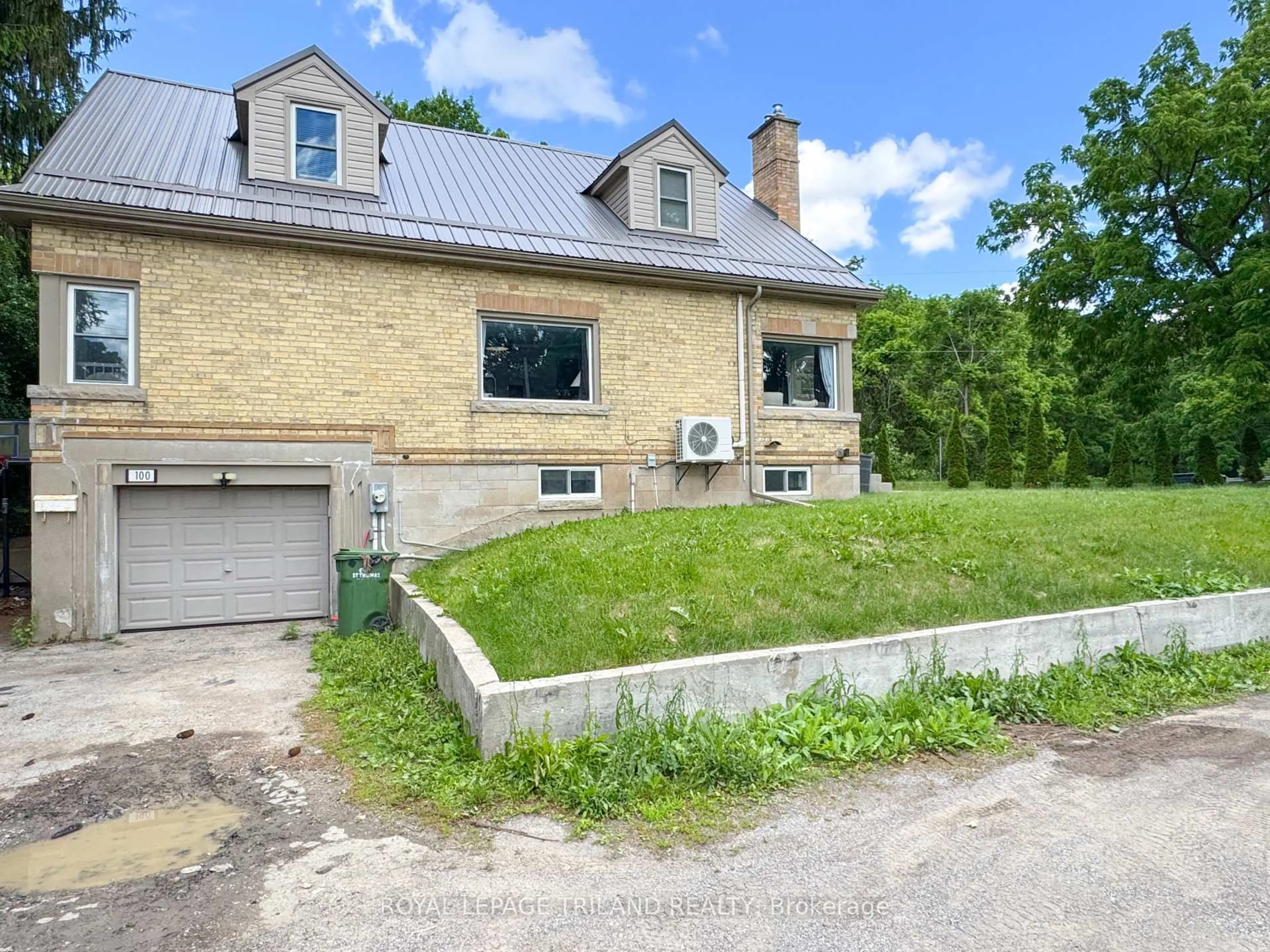 Unknown for 100 SUNSET Dr, St. Thomas Ontario N5R 3B6