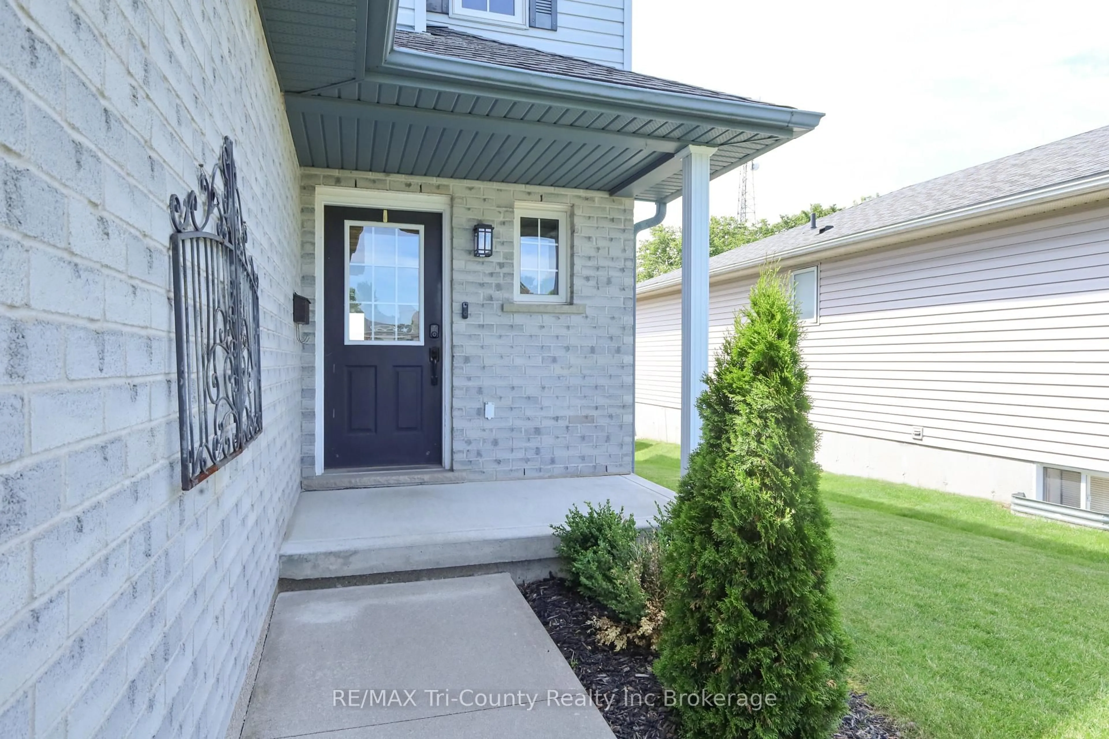 Unknown for 25 Herford St, Tillsonburg Ontario N4G 4V1
