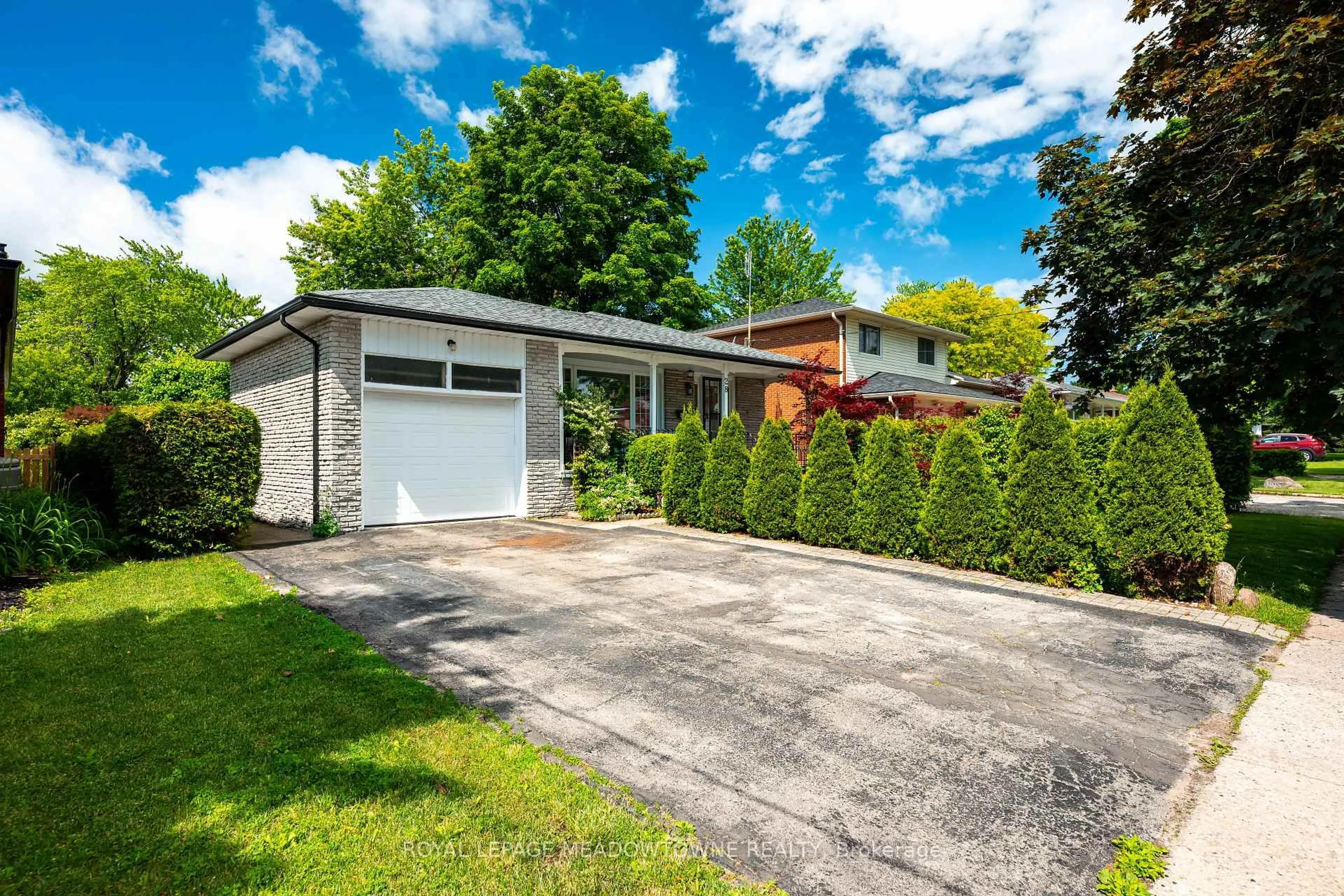 Home with brick exterior material, street for 28 Algoma Dr, Guelph Ontario N1E 1C7
