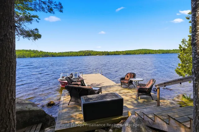 764 Mazinaw Lake (Water Access Only), Cloyne 5