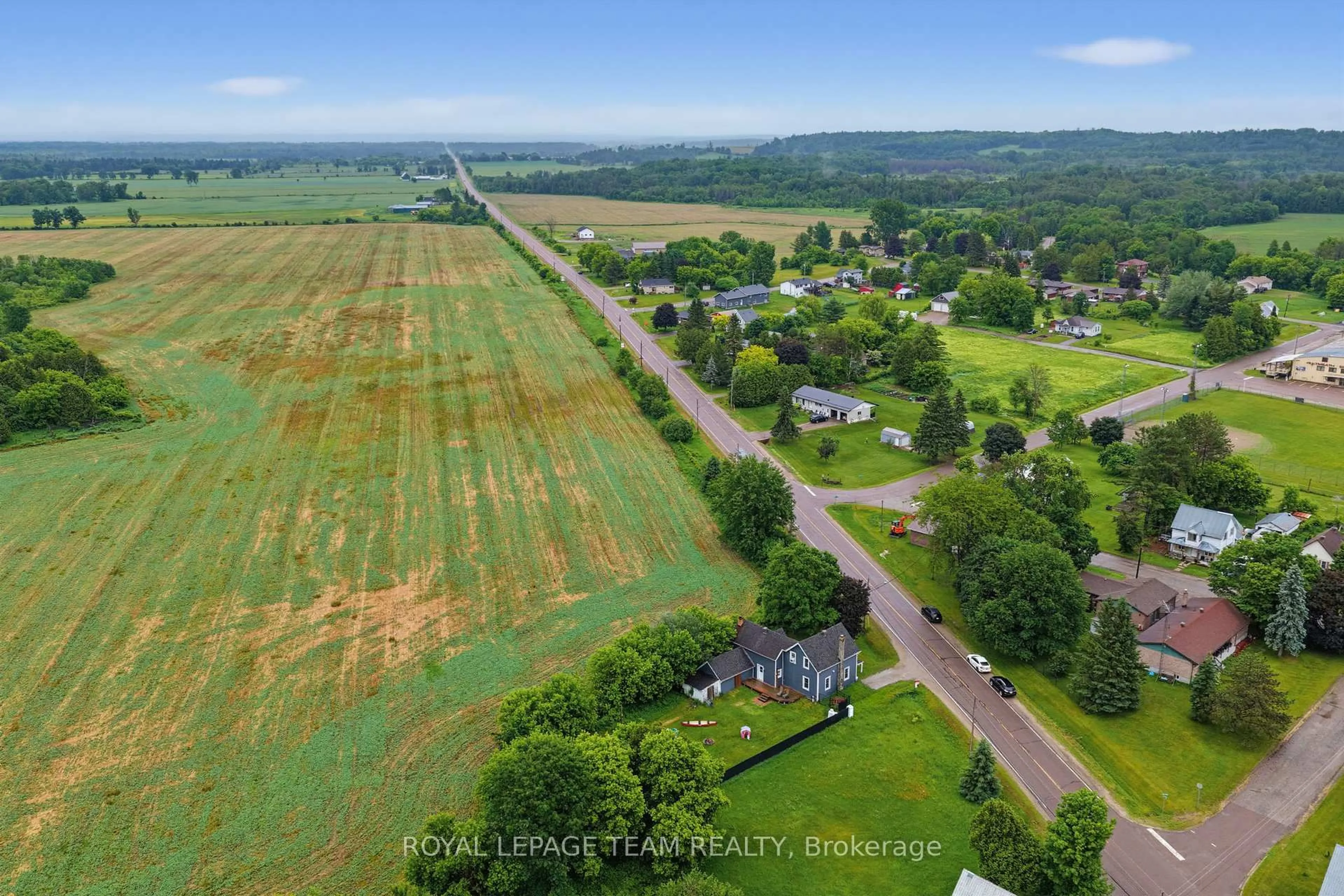 A pic from outside/outdoor area/front of a property/back of a property/a pic from drone, unknown for 1868 GORE Line, Westmeath Ontario K0J 2L0
