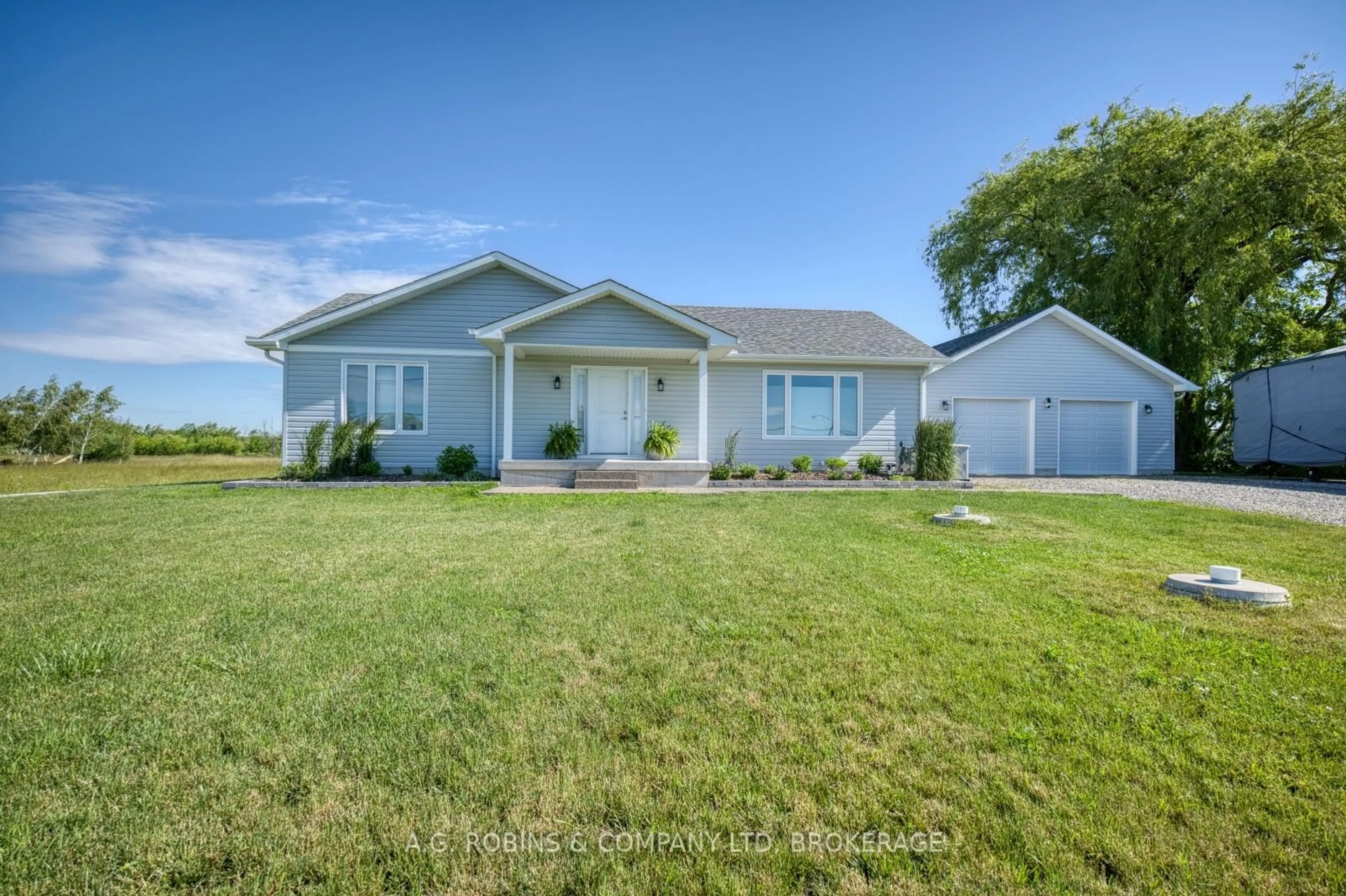 A pic from outside/outdoor area/front of a property/back of a property/a pic from drone, water/lake/river/ocean view for 11716 LAKESHORE Rd, Wainfleet Ontario L0S 1V0