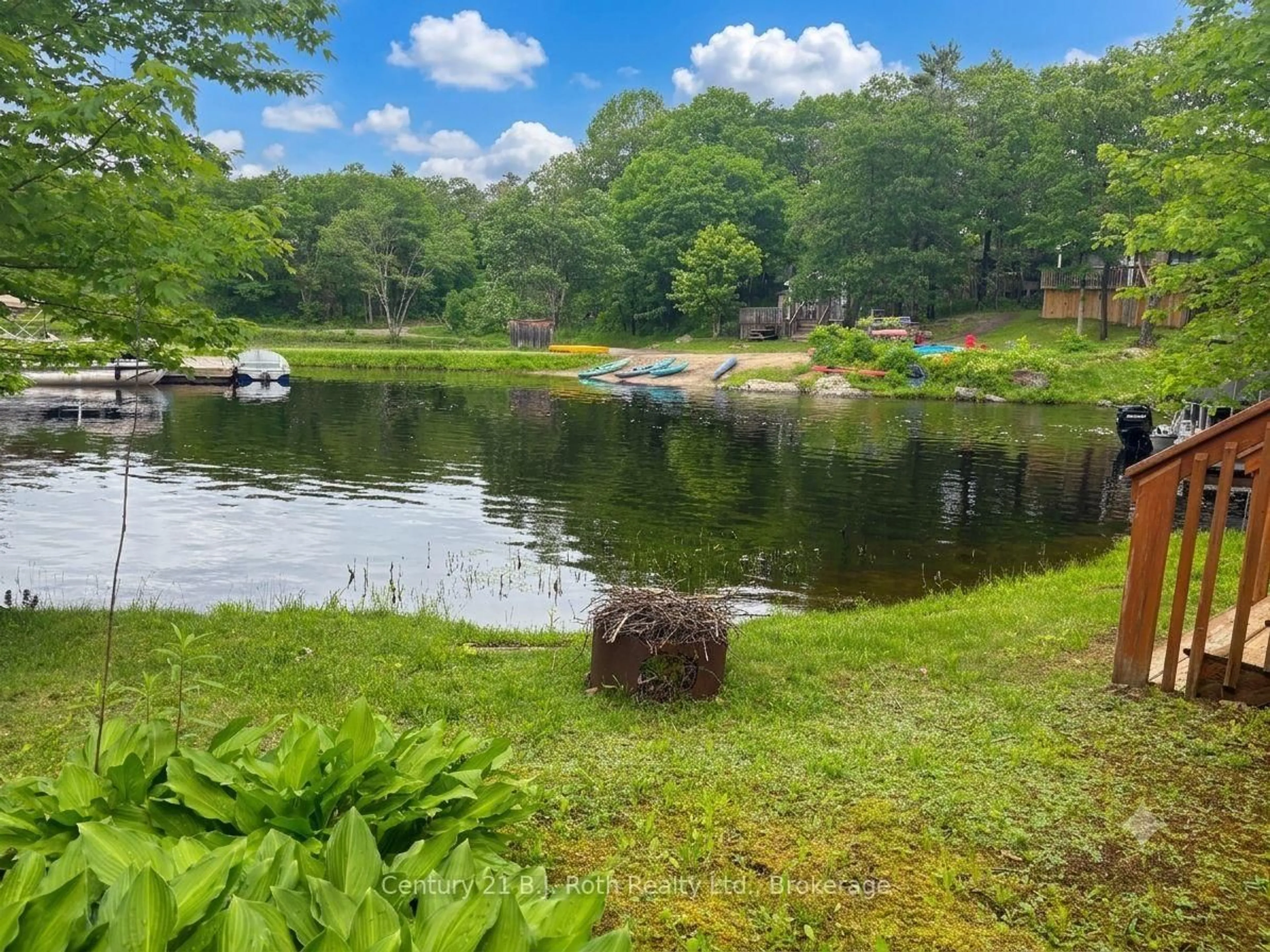 A pic from outside/outdoor area/front of a property/back of a property/a pic from drone, water/lake/river/ocean view for 1336 South Morrison Lake Rd #4 Fernbrook, Gravenhurst Ontario P0E 1G0