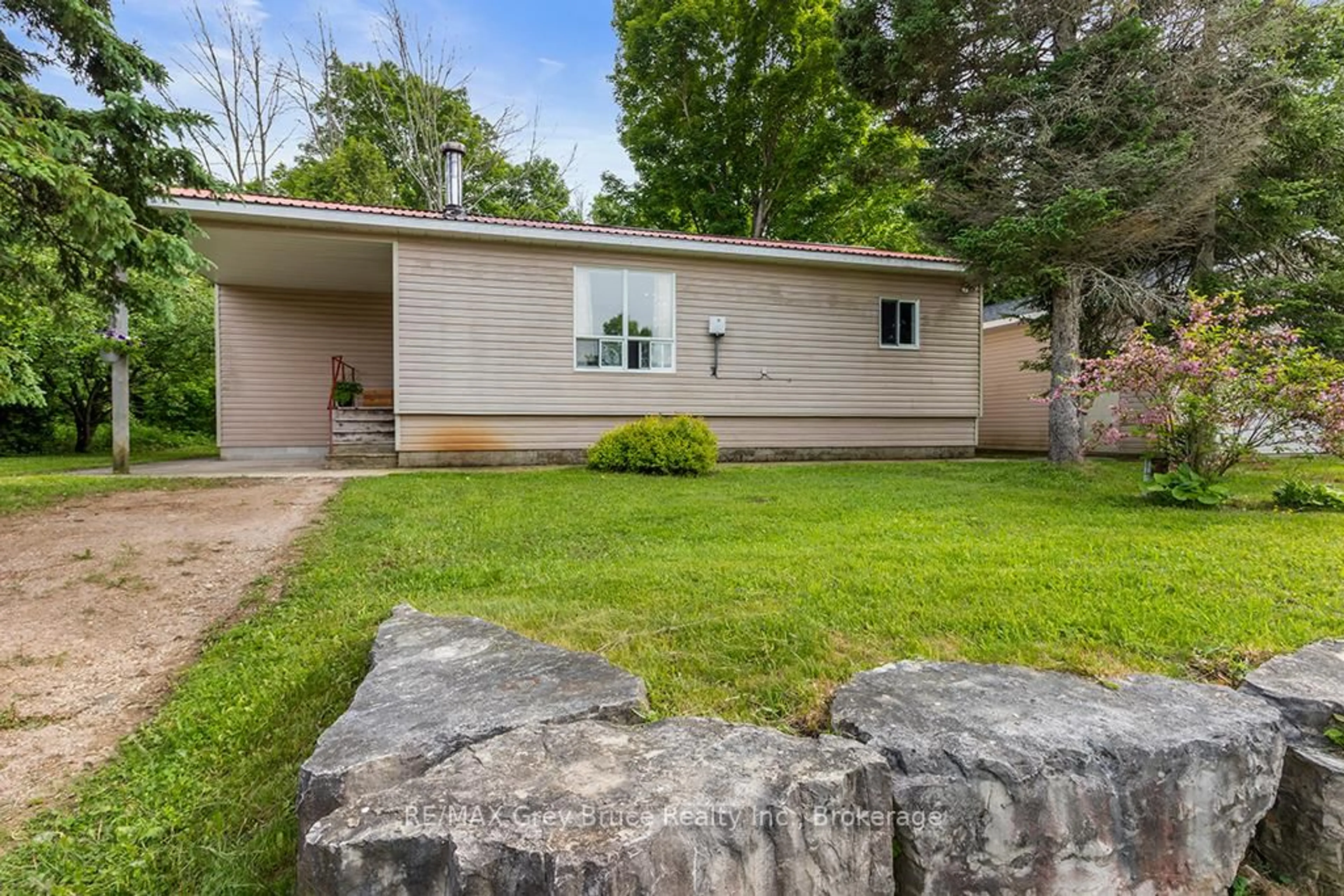 Unknown for 335 Pike Bay Rd, Northern Bruce Peninsula Ontario N0H 1X0