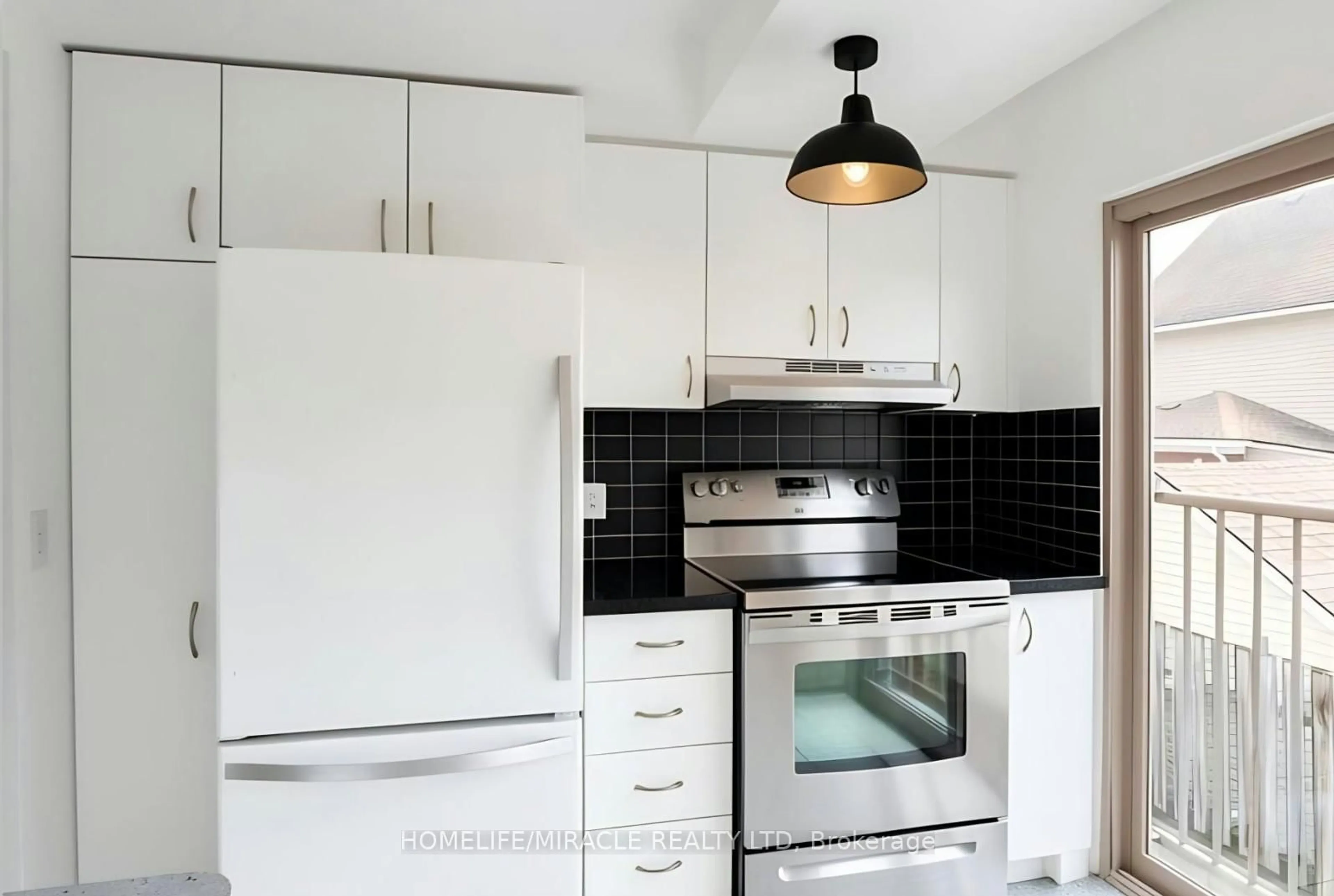 Unknown for 4872 Valley Way #201, Niagara Falls Ontario L2E 1W3