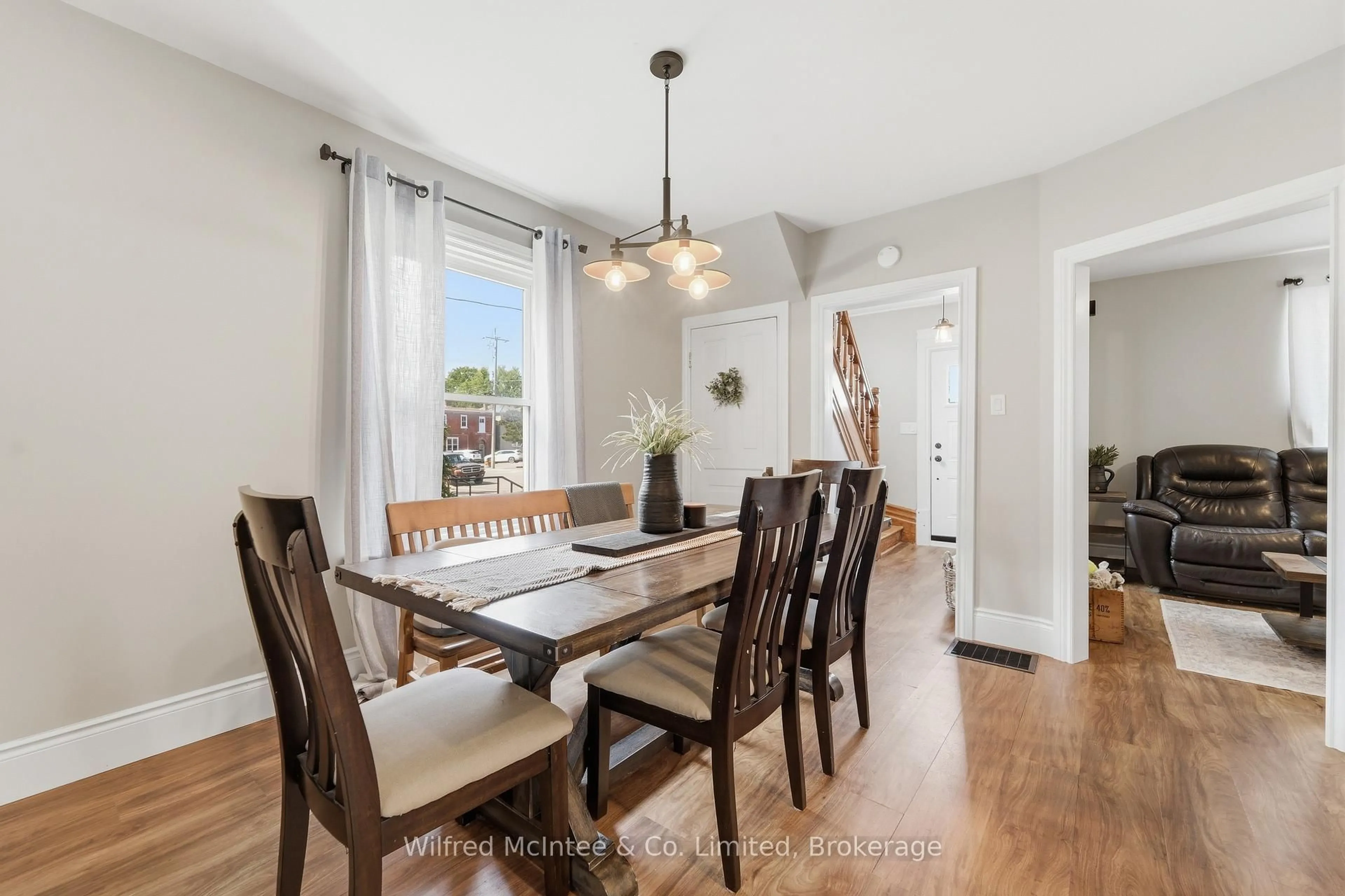 Dining room, unknown for 34 Goshen St, Bluewater Ontario N0M 2T0