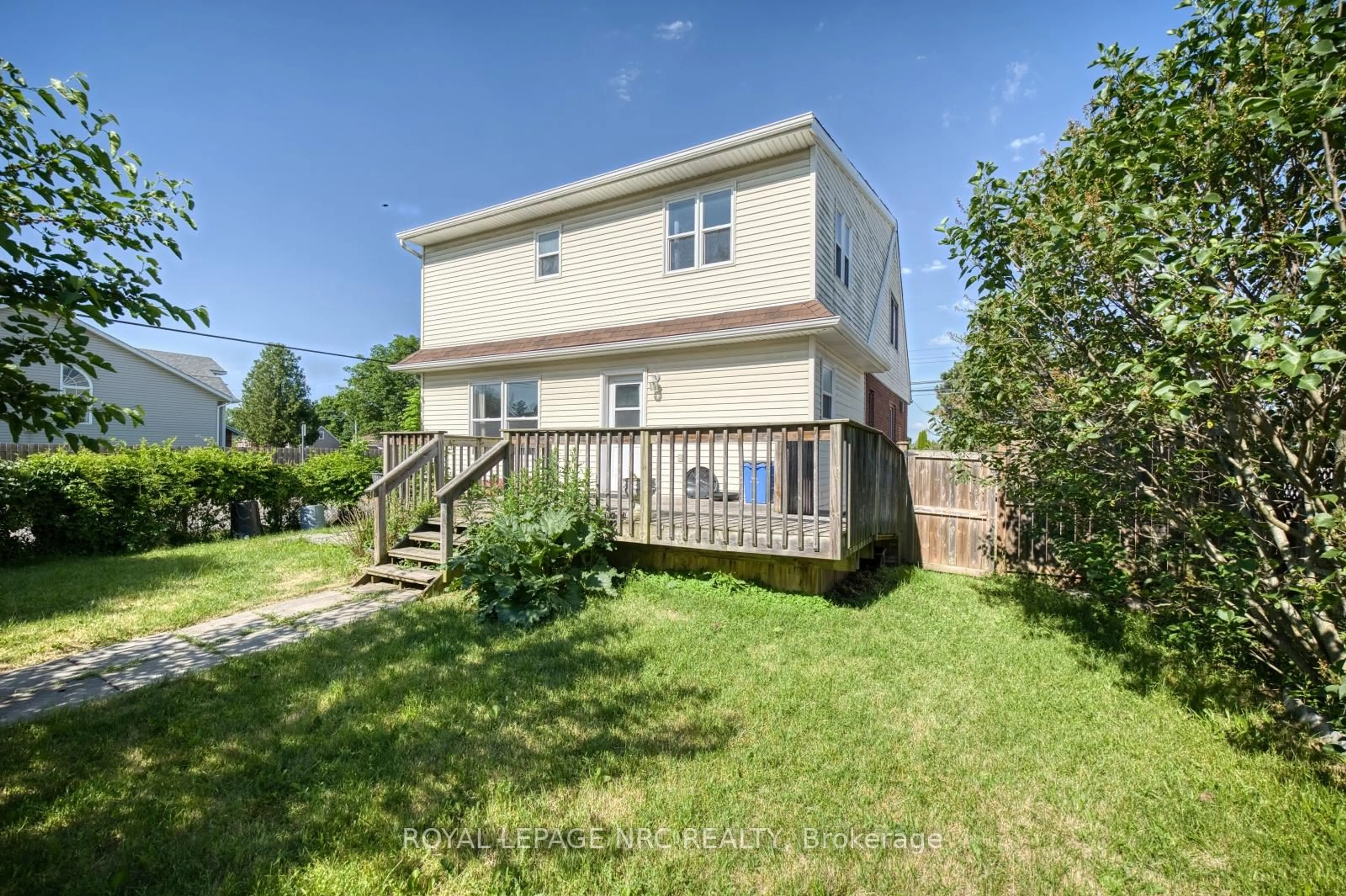 Unknown for 3090 Dorchester Rd, Niagara Falls Ontario L2J 2Z7