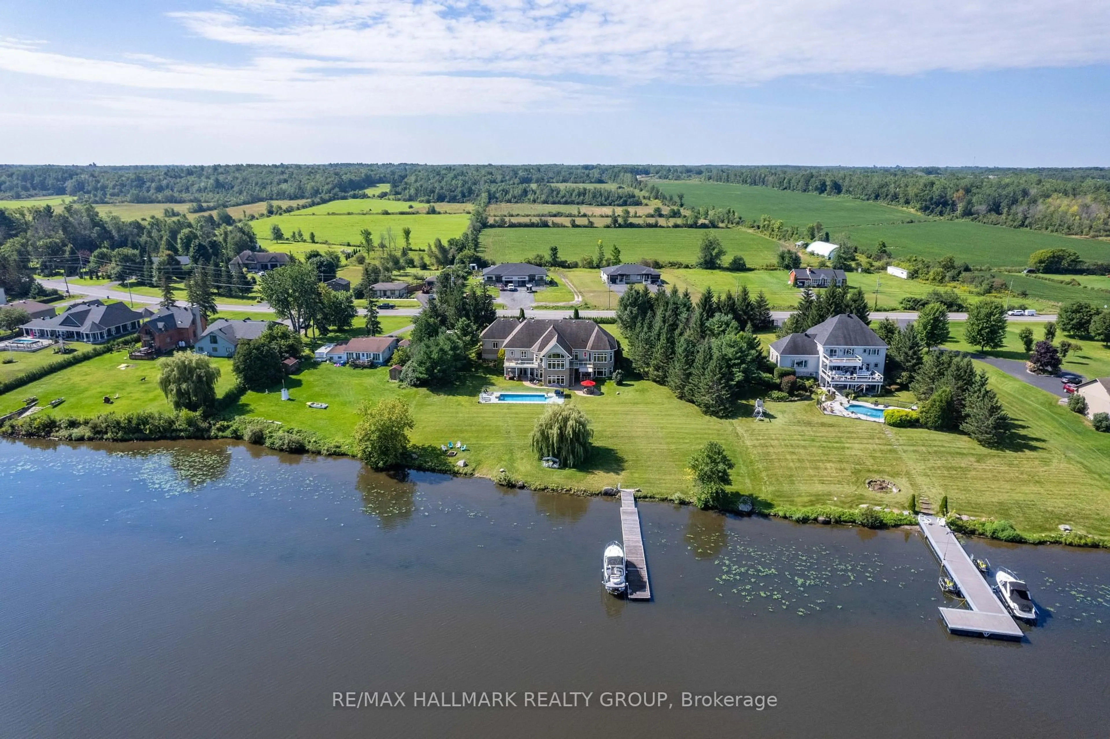 A pic from outside/outdoor area/front of a property/back of a property/a pic from drone, water/lake/river/ocean view for 3665 Front Rd, Champlain Ontario K6A 2W5