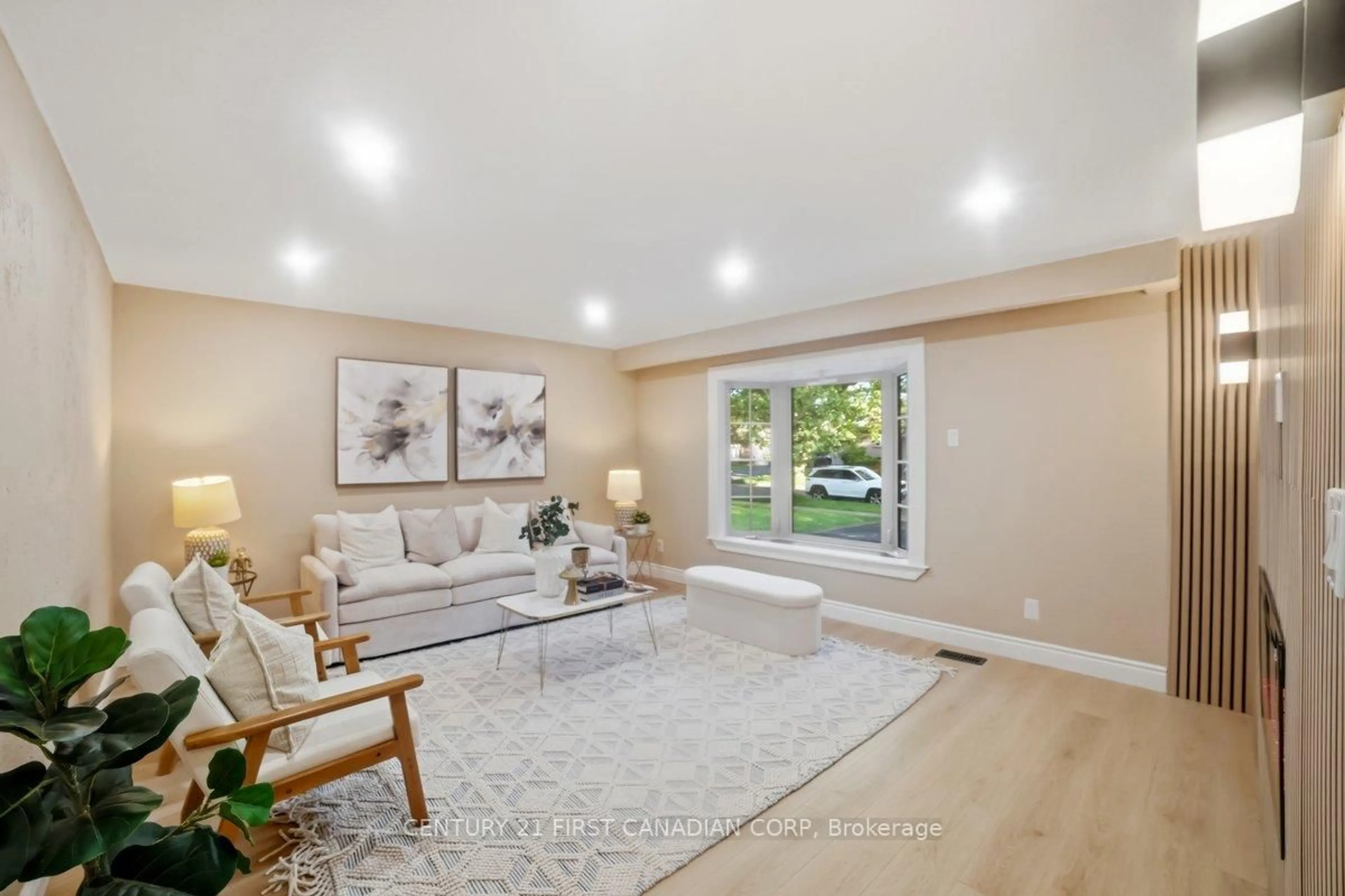 Living room with furniture, unknown for 7263 Maywood St, Niagara Falls Ontario L2E 5P6