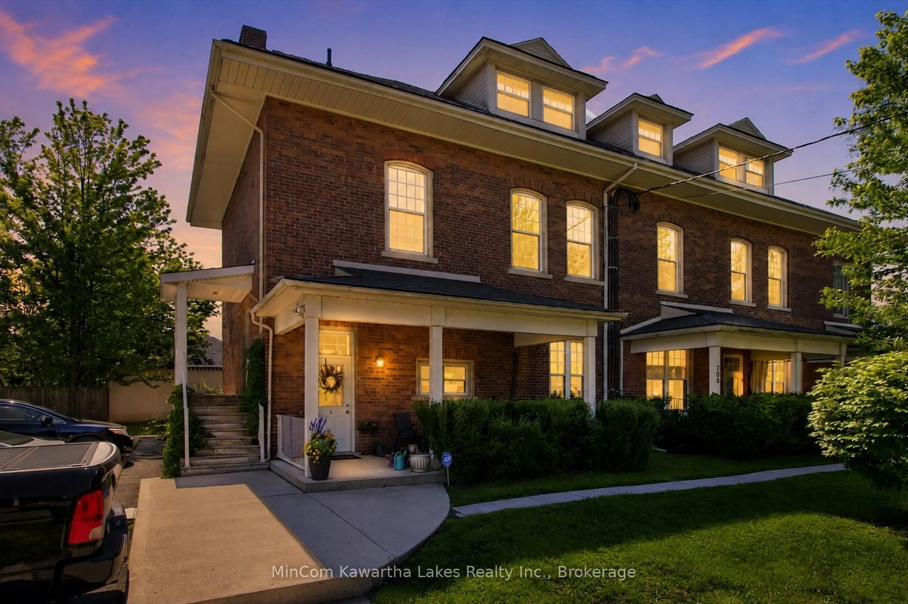 Home with brick exterior material, street for 760 George St #4, Peterborough Ontario K9H 3T3