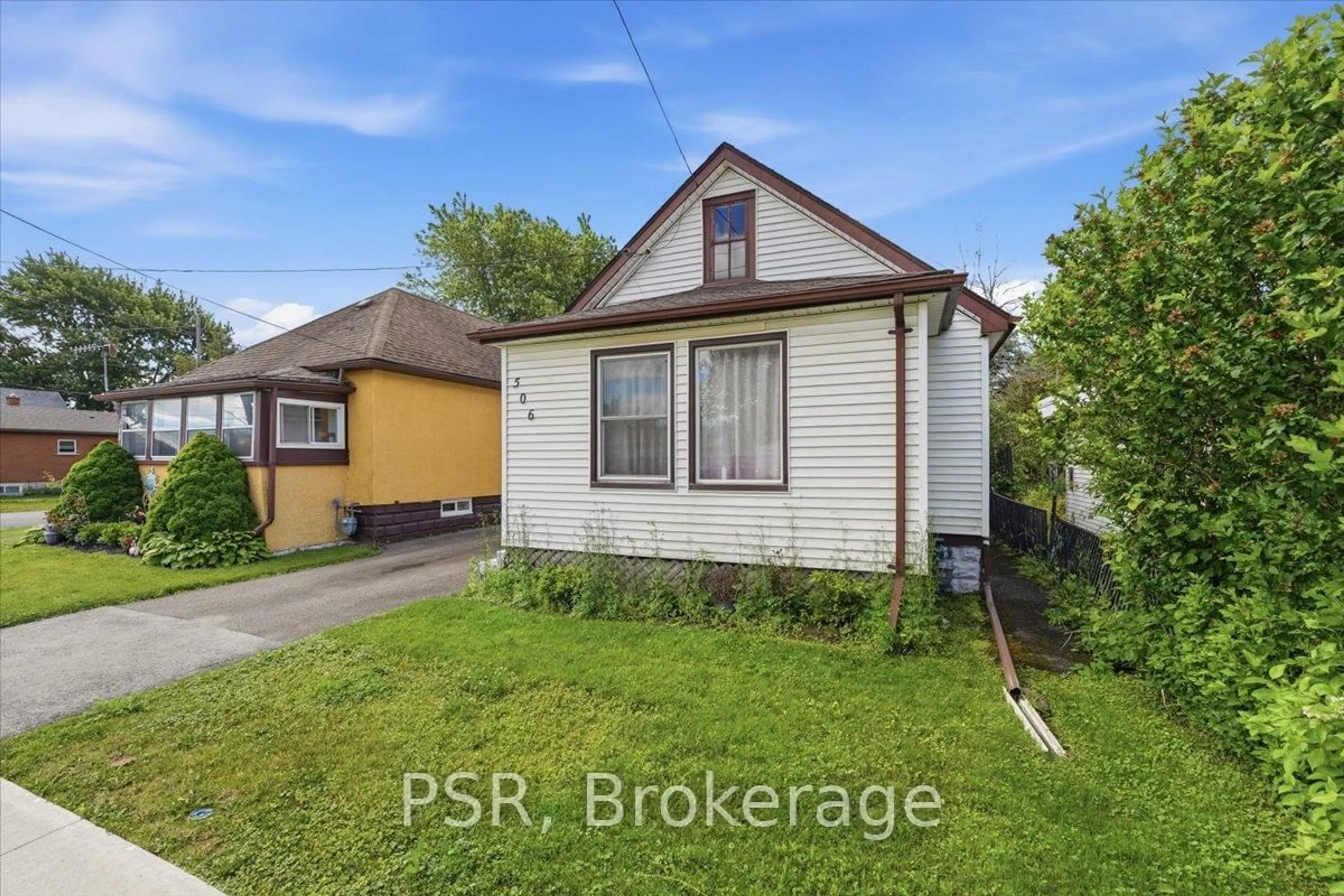 Unknown for 506 Broadway St, Welland Ontario L3C 5M4