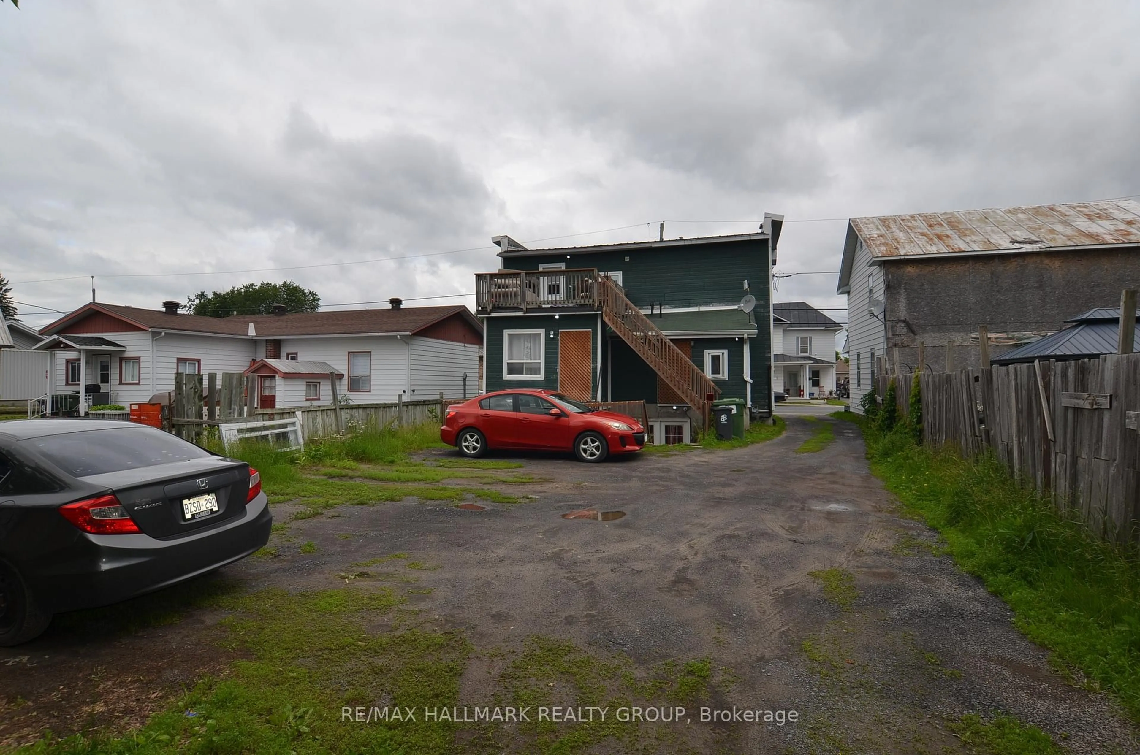 A pic from outside/outdoor area/front of a property/back of a property/a pic from drone, street for 365 St Philippe St, Alfred and Plantagenet Ontario K0B 1A0