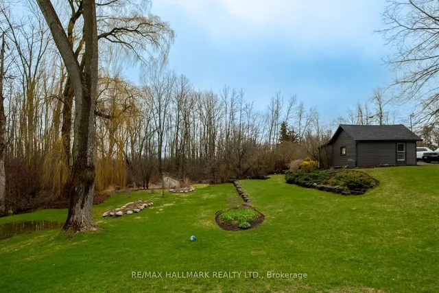 709 Old Milford Rd, Prince Edward County 3