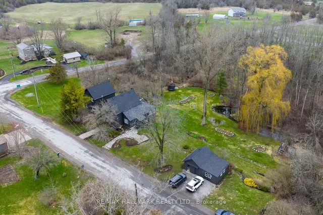 709 Old Milford Rd, Prince Edward County 4
