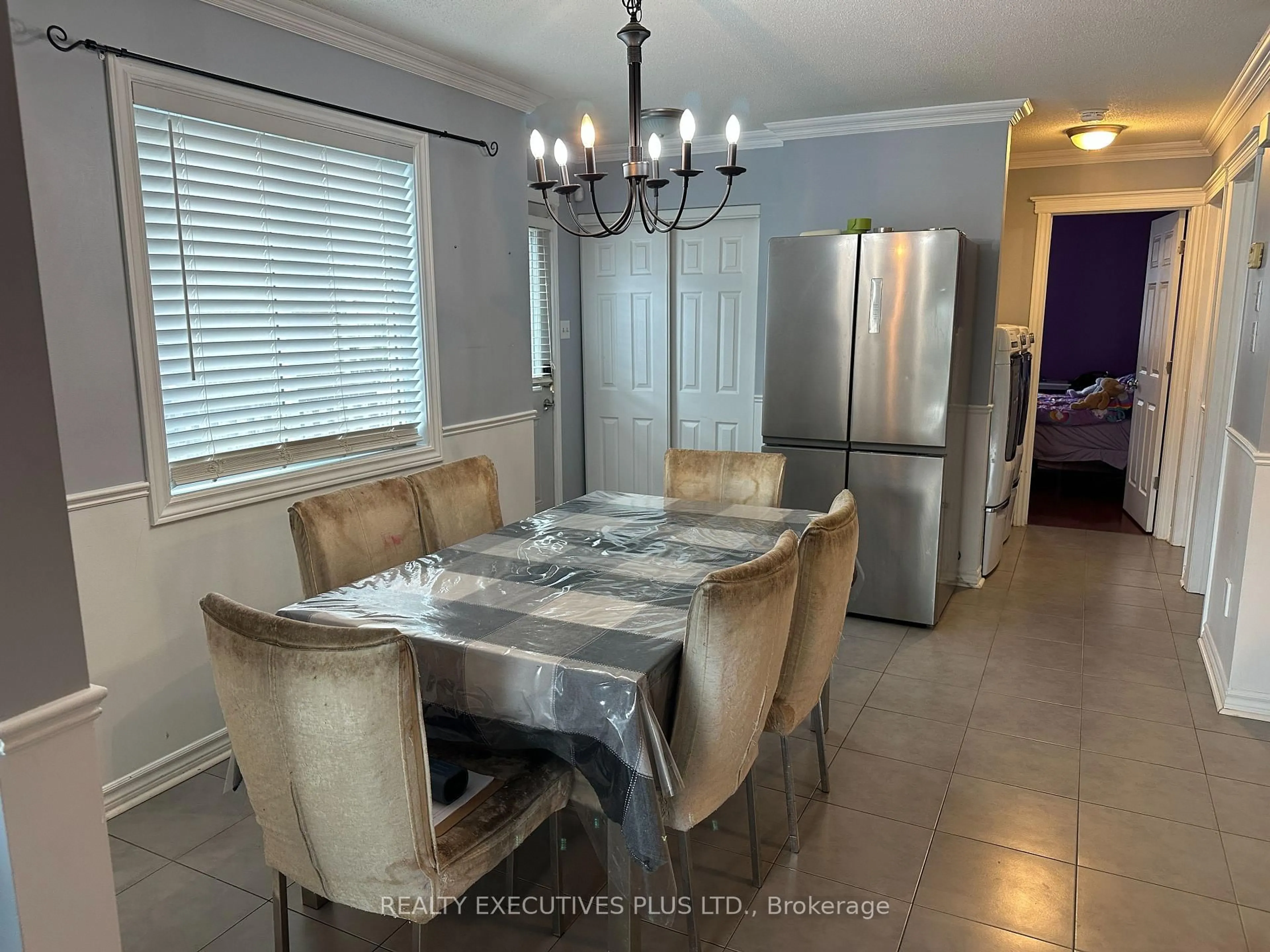Dining room, ceramic/tile floor for 277 Trillium Circ, Alfred and Plantagenet Ontario K0A 3K0