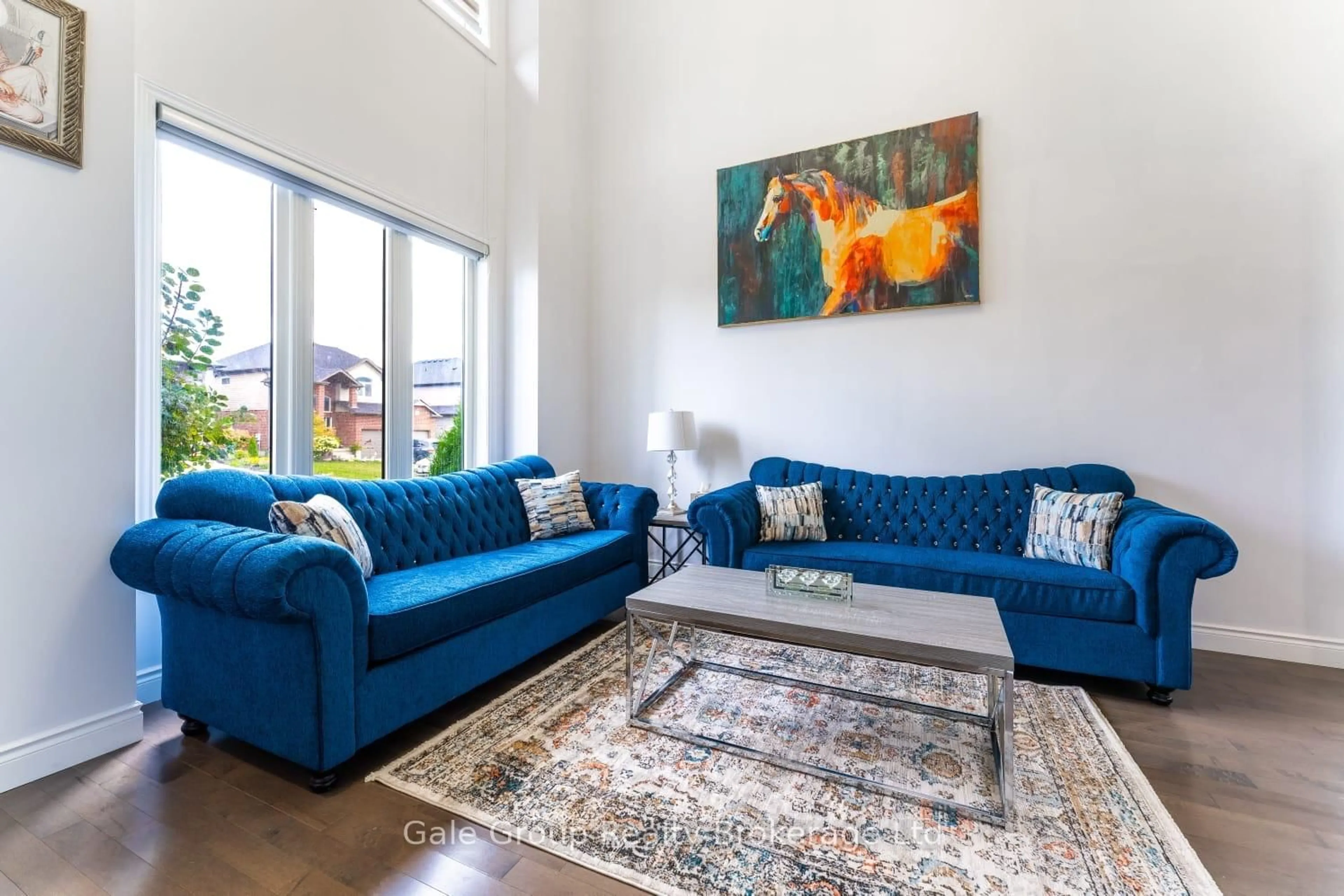 Living room with furniture, unknown for 267 Wedgewood Dr, Woodstock Ontario N4T 0J1
