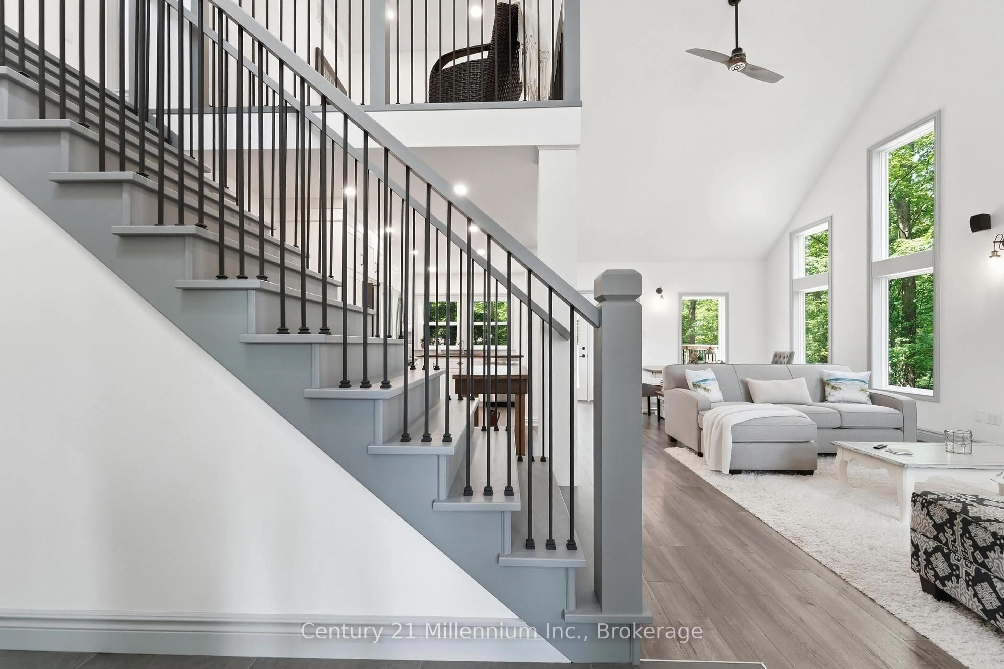 Stairs for 117 Hemlock St, Huron-Kinloss Ontario N0G 2R0